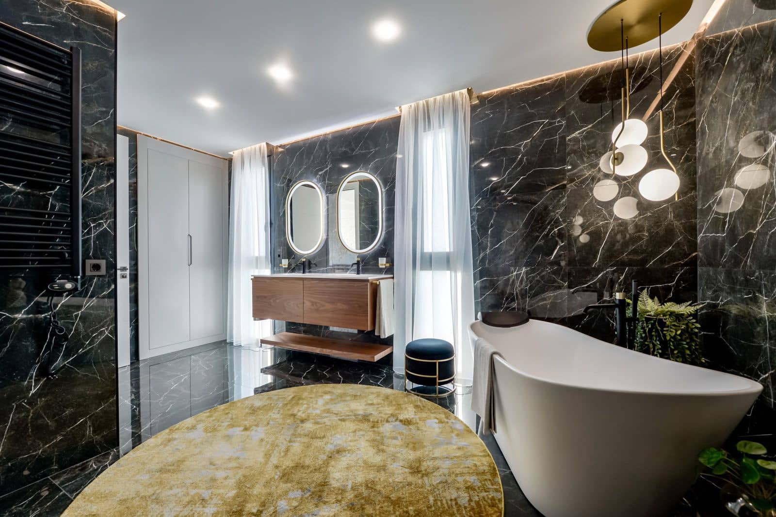 7 bedroom Villa for sale in Finestrat with pool garage - € 3,950,000 (Ref: 9199933)