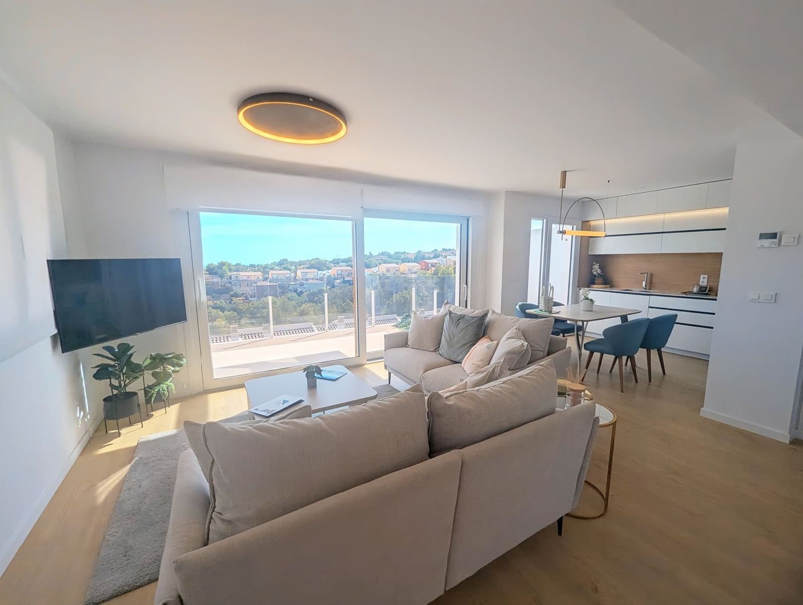 4 quarto Casa em Banda para venda em La Nucia com piscina garagem - 427 000 € (Ref: 9205731)