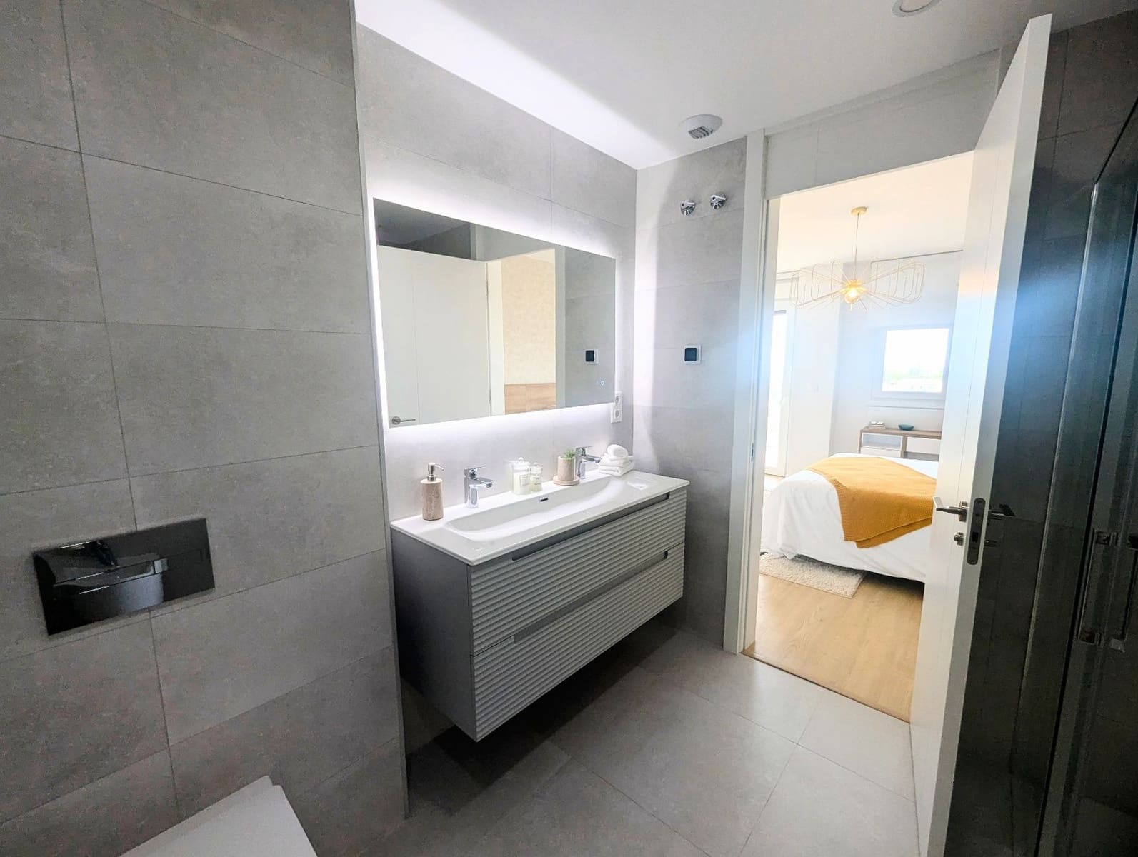 4 quarto Casa em Banda para venda em La Nucia com piscina garagem - 427 000 € (Ref: 9205731)