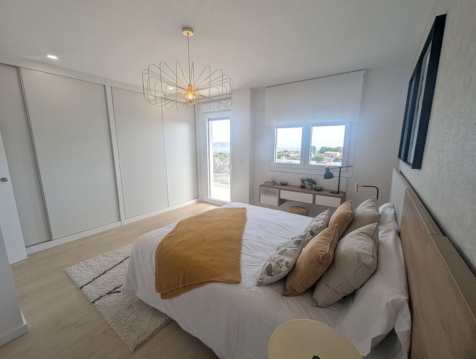 4 quarto Casa em Banda para venda em La Nucia com piscina garagem - 427 000 € (Ref: 9205731)