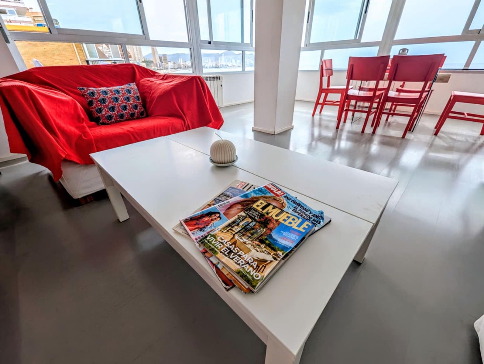 Appartement de 3 chambres à louer à Benidorm avec piscine - 1 500 € (Ref: 9207506)