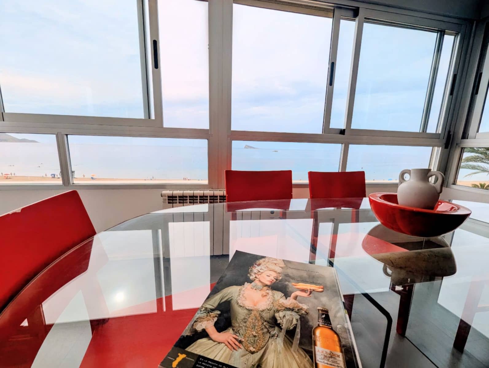 Appartement de 3 chambres à louer à Benidorm avec piscine - 1 500 € (Ref: 9207506)