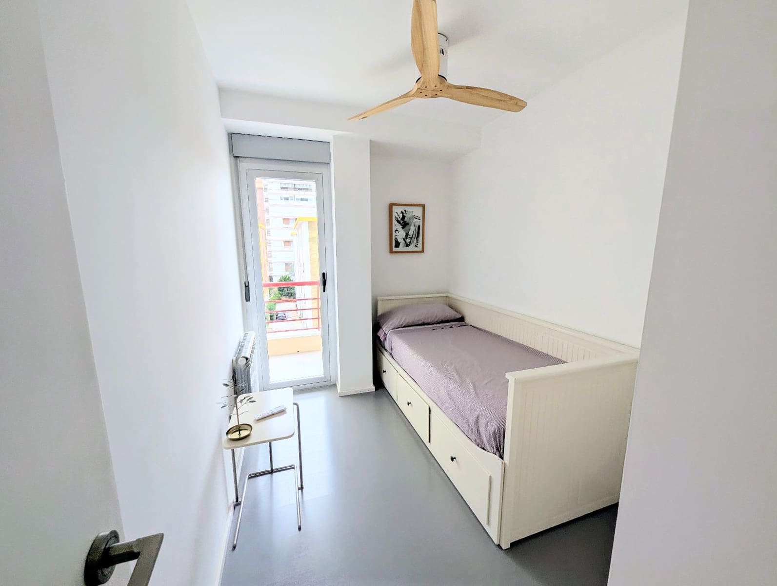 Appartement de 3 chambres à louer à Benidorm avec piscine - 1 500 € (Ref: 9207506)