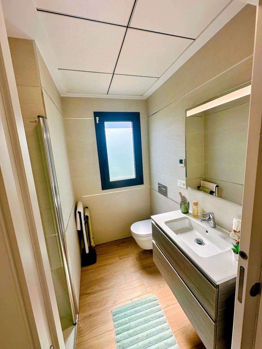 2 soveværelse Byhus til salg i Torrevieja med swimmingpool - € 269.900 (Ref: 9221614)