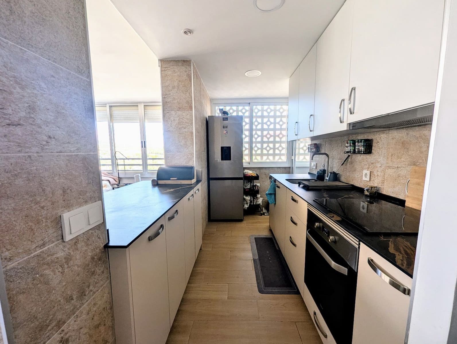 1 soveværelse Lejlighed til salg i Benidorm med swimmingpool garage - € 299.000 (Ref: 9221615)