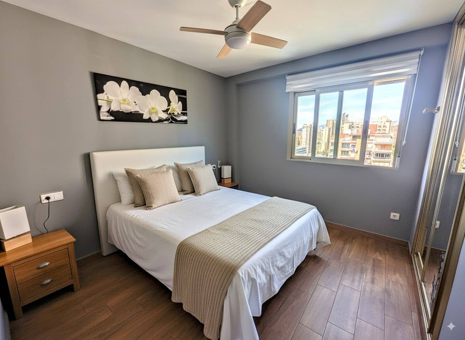 2 soveværelse Lejlighed til salg i Benidorm med swimmingpool garage - € 290.000 (Ref: 9230262)