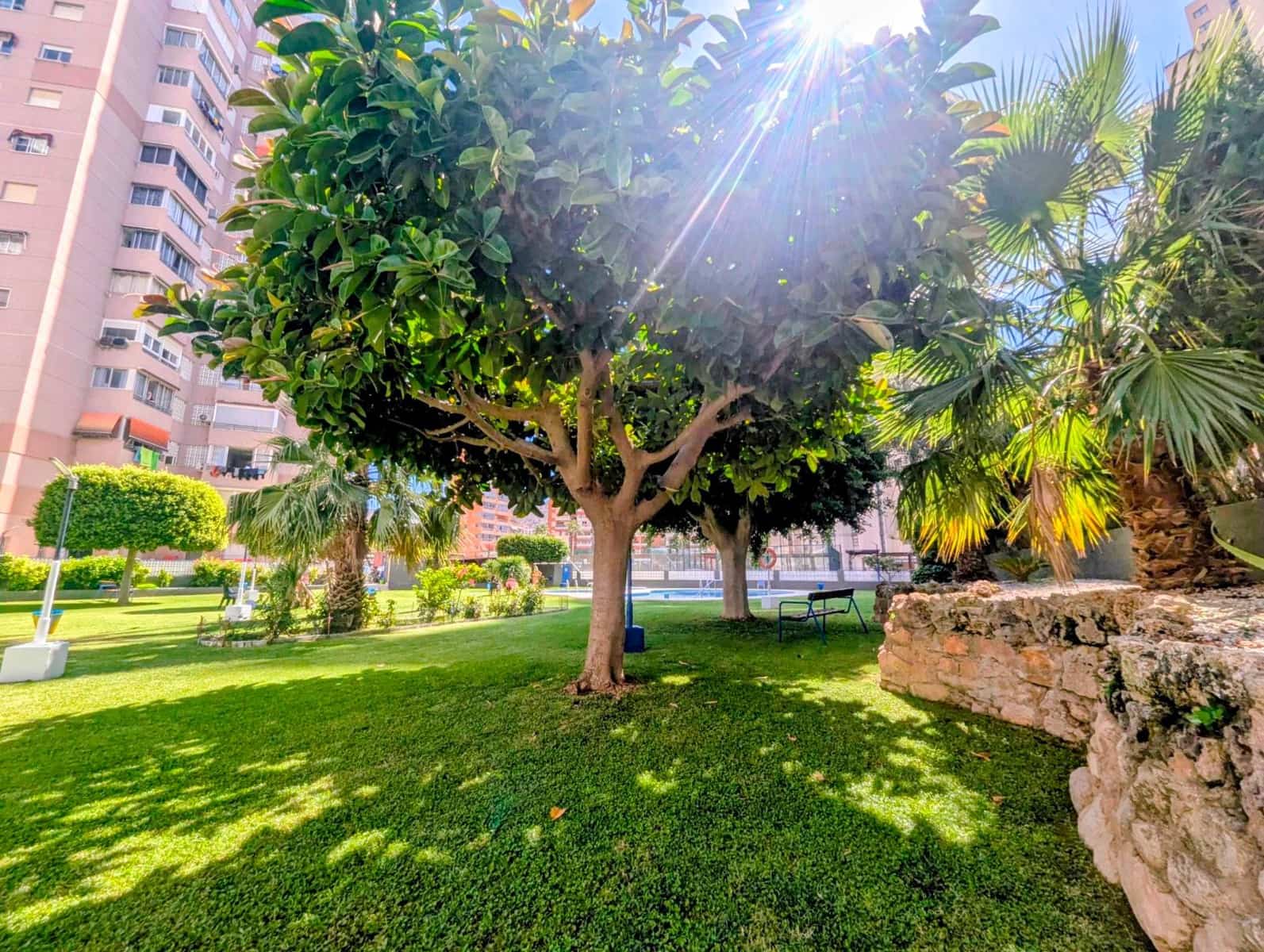2 soveværelse Lejlighed til salg i Benidorm med swimmingpool garage - € 290.000 (Ref: 9230262)