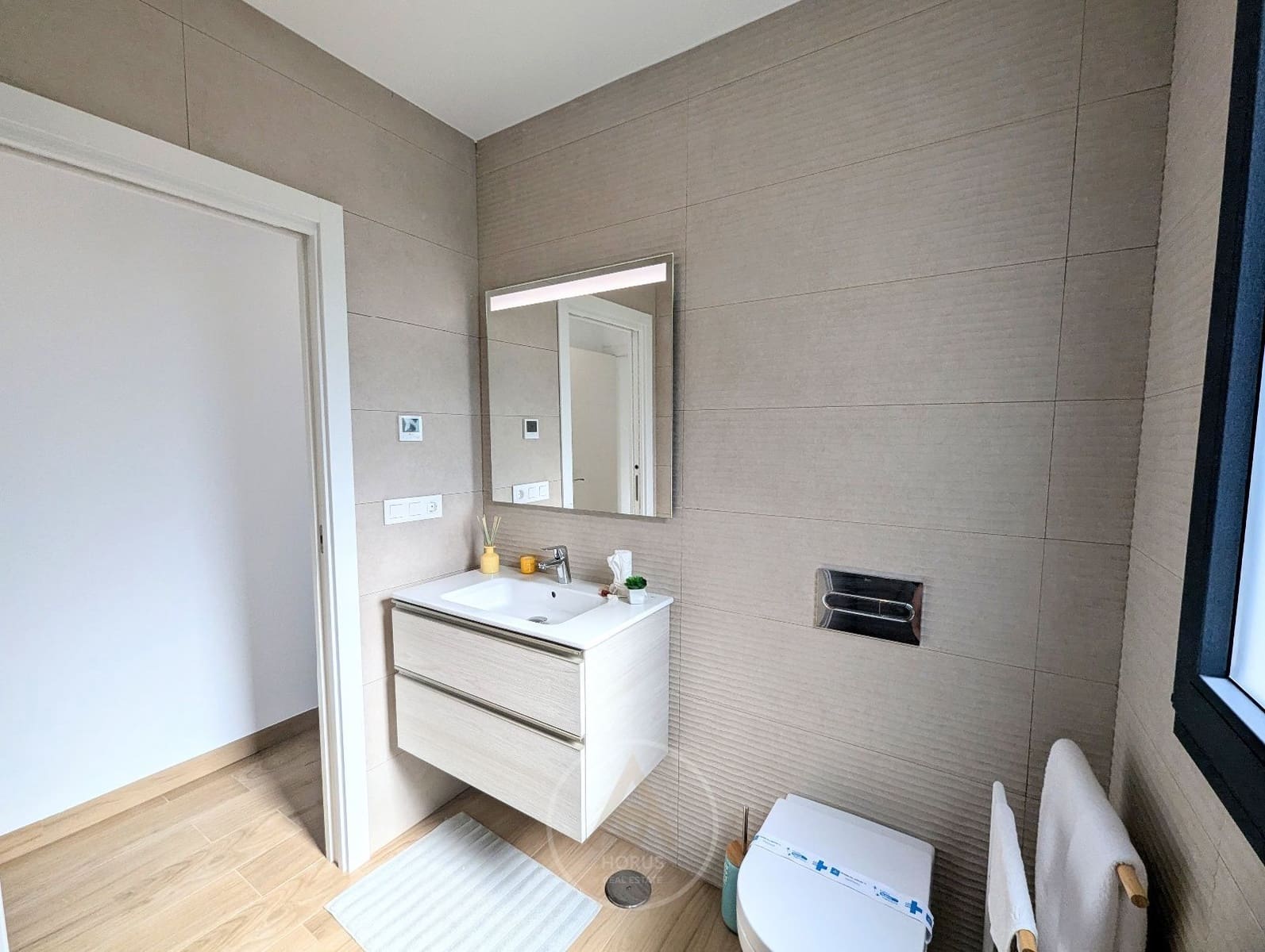 2 sypialnia Dom na sprzedaż w Torrevieja z basenem - 319 900 € (Ref: 9230732)