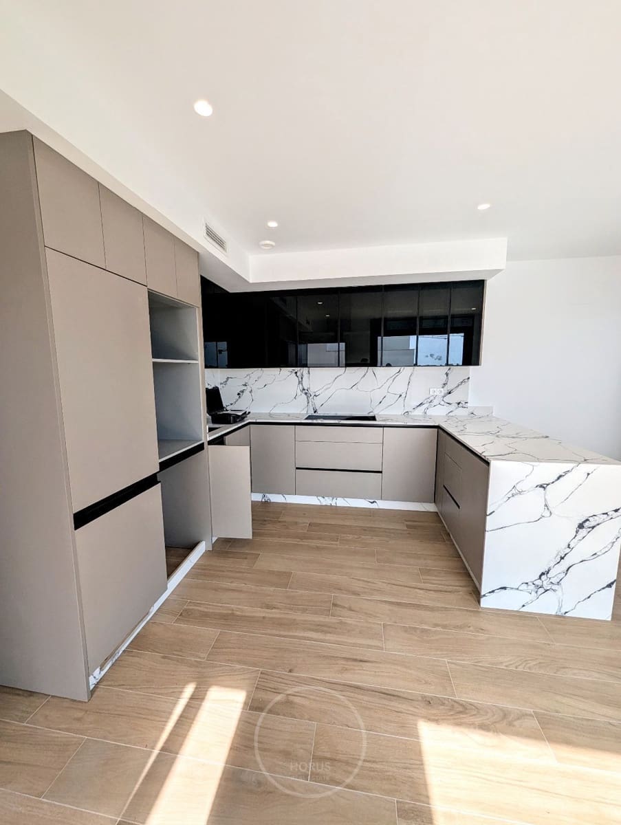 3 soveværelse Byhus til salg i Algorfa med swimmingpool - € 495.000 (Ref: 9235895)