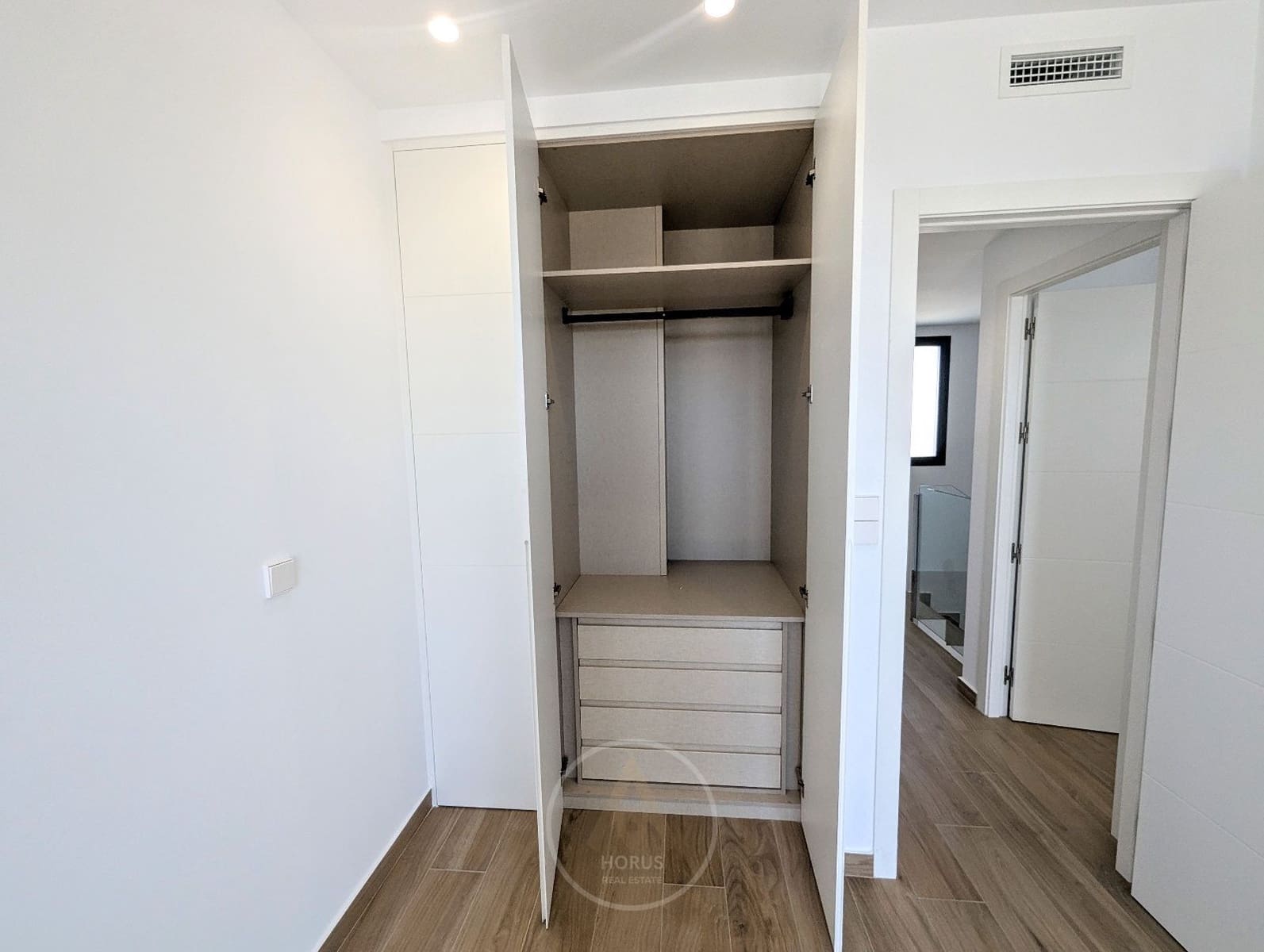 3 soveværelse Byhus til salg i Algorfa med swimmingpool - € 495.000 (Ref: 9235895)