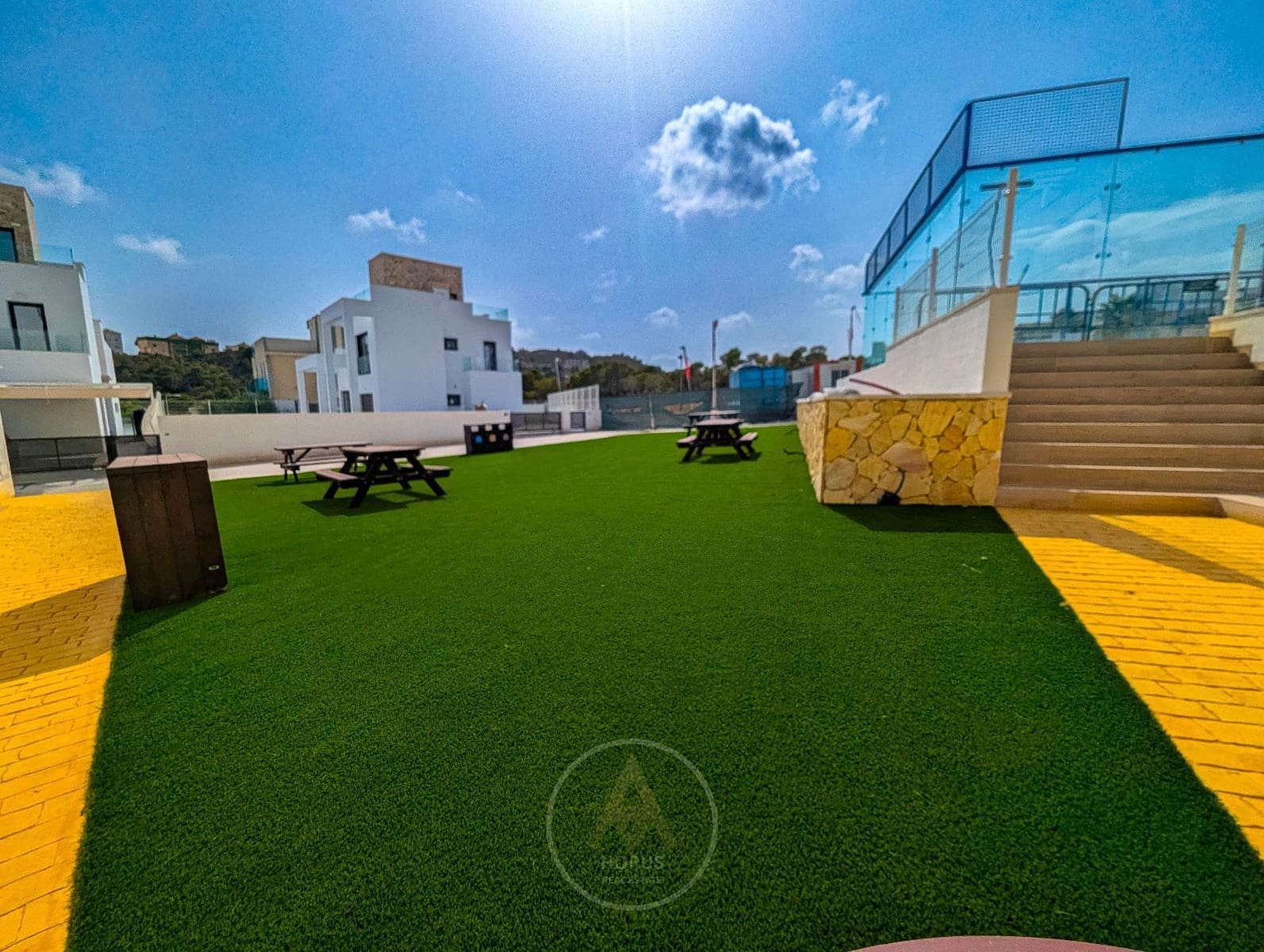 2 Zimmer Haus zu verkaufen in Finestrat mit Pool Garage - 334.900 € (Ref: 9246080)