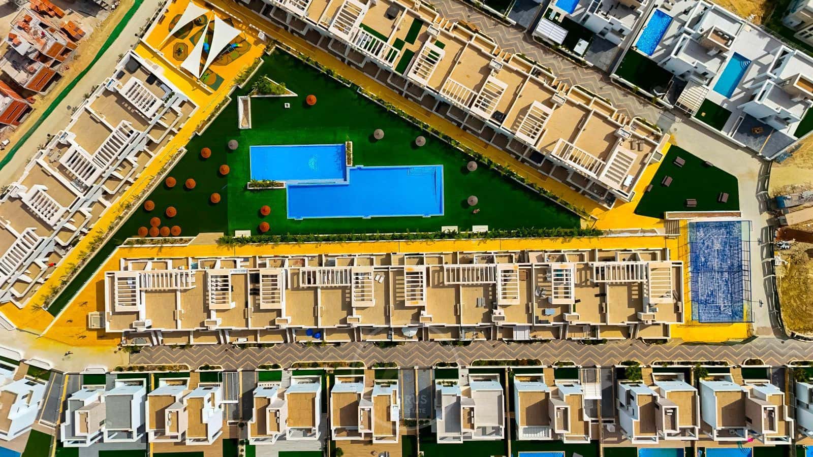 2 Zimmer Haus zu verkaufen in Finestrat mit Pool Garage - 334.900 € (Ref: 9246080)