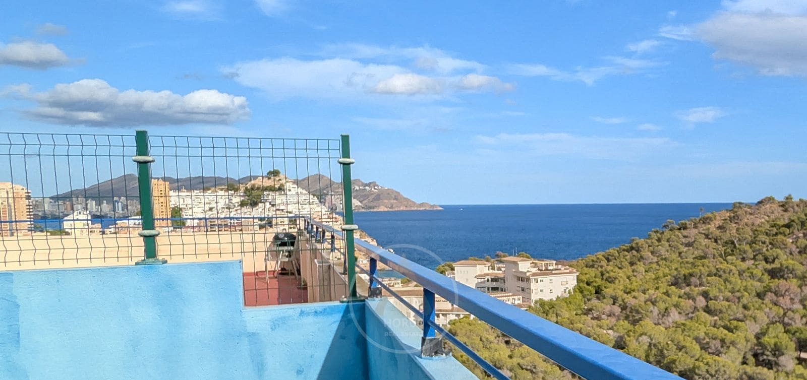 3 soveværelse Penthouse til salg i Benidorm med swimmingpool garage - € 390.000 (Ref: 9263876)