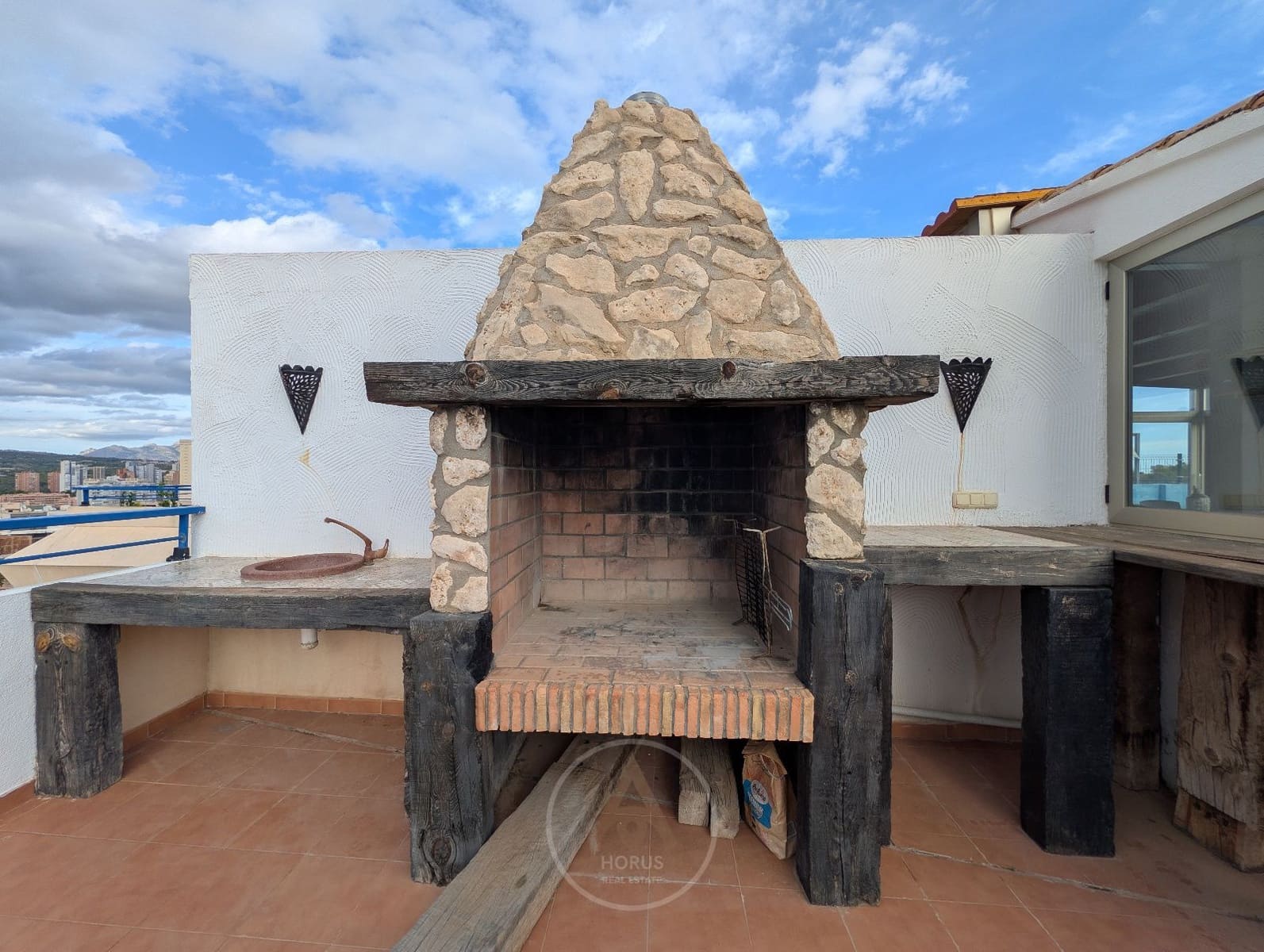 3 soveværelse Penthouse til salg i Benidorm med swimmingpool garage - € 390.000 (Ref: 9263876)