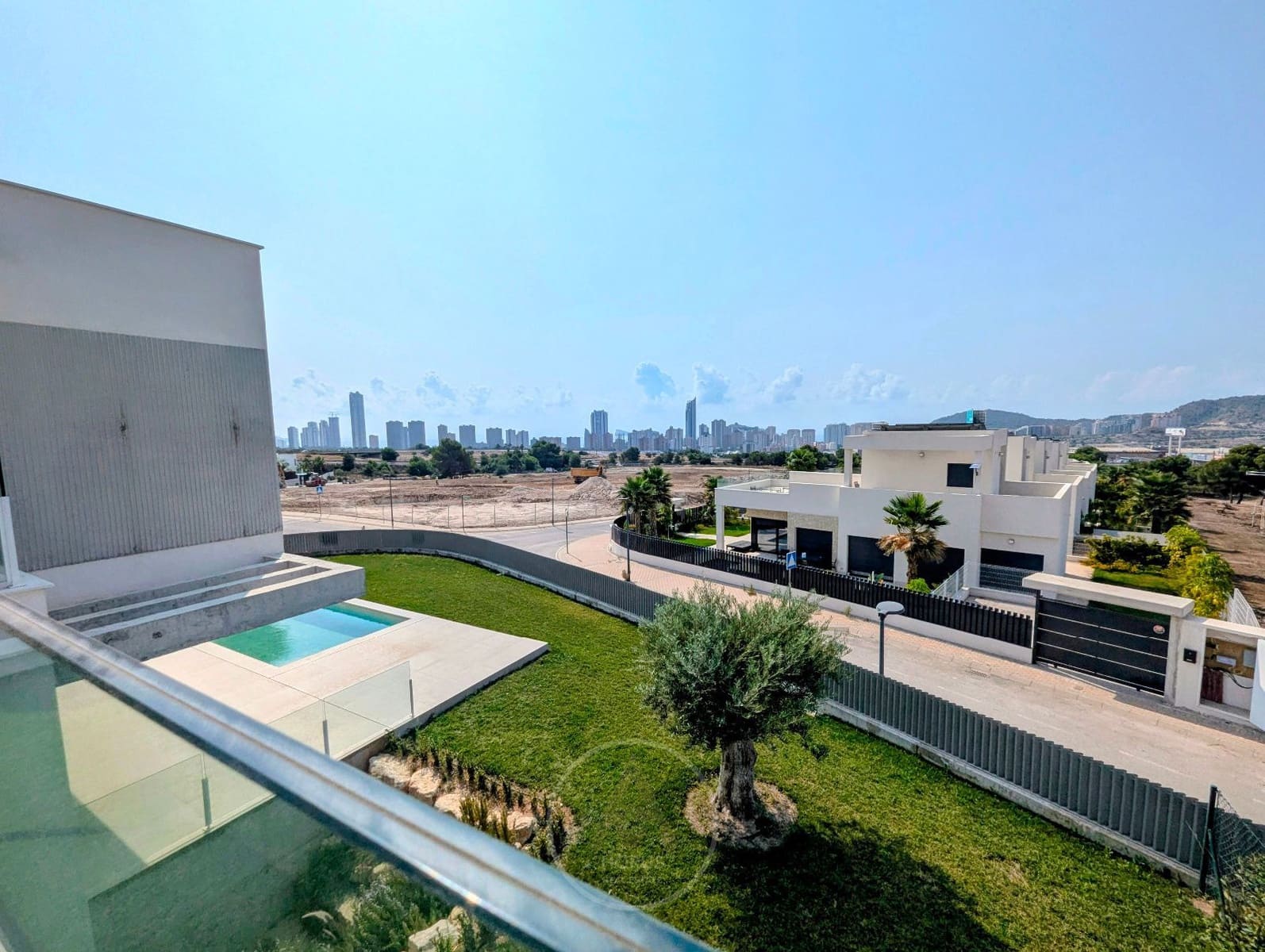 4 chambre Villa/Maison à vendre à Finestrat avec piscine garage - 975 000 € (Ref: 9298802)