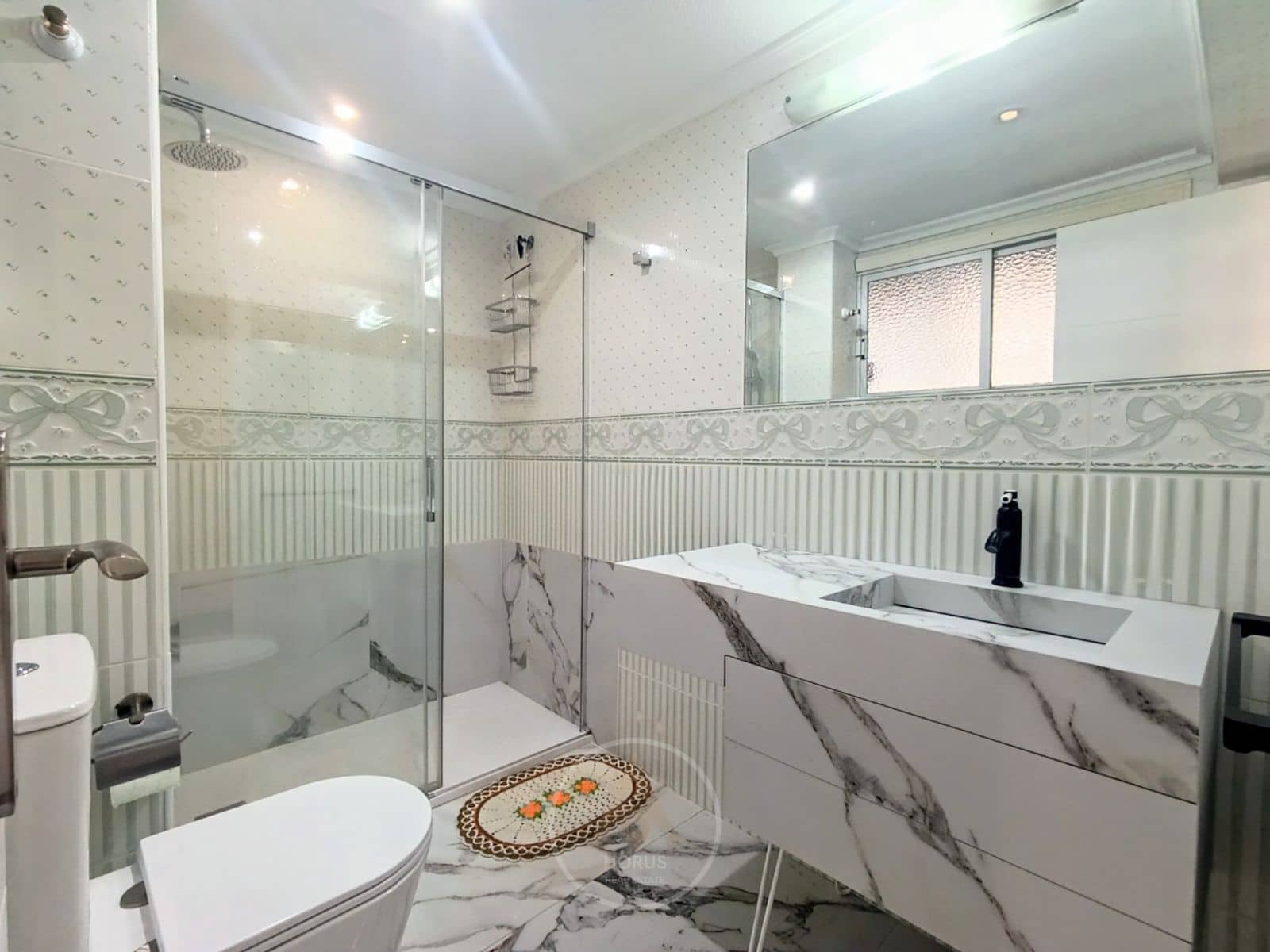 1 bedroom Flat for rent in Benidorm with pool garage - € 950 (Ref: 9301374)