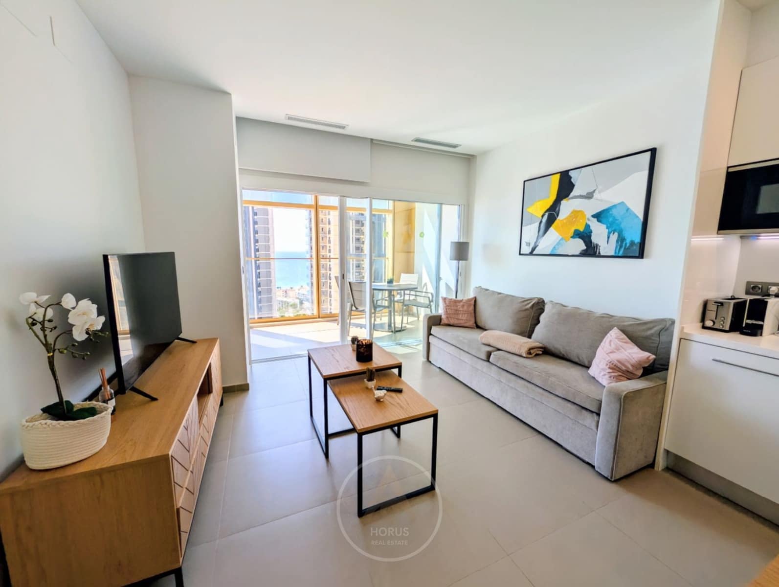 2 soverom Leilighet til salgs i Benidorm med svømmebasseng garasje - € 469 900 (Ref: 9322370)