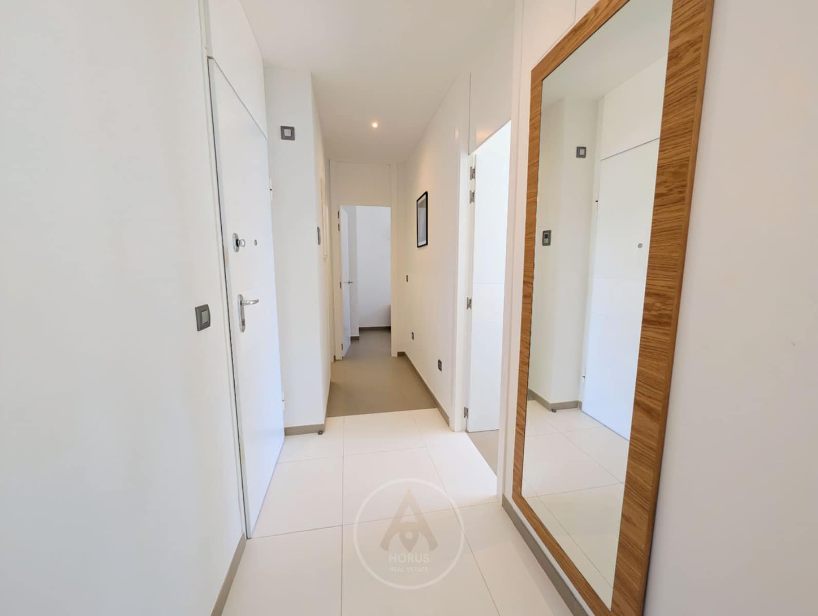 2 soverom Leilighet til salgs i Benidorm med svømmebasseng garasje - € 469 900 (Ref: 9322370)