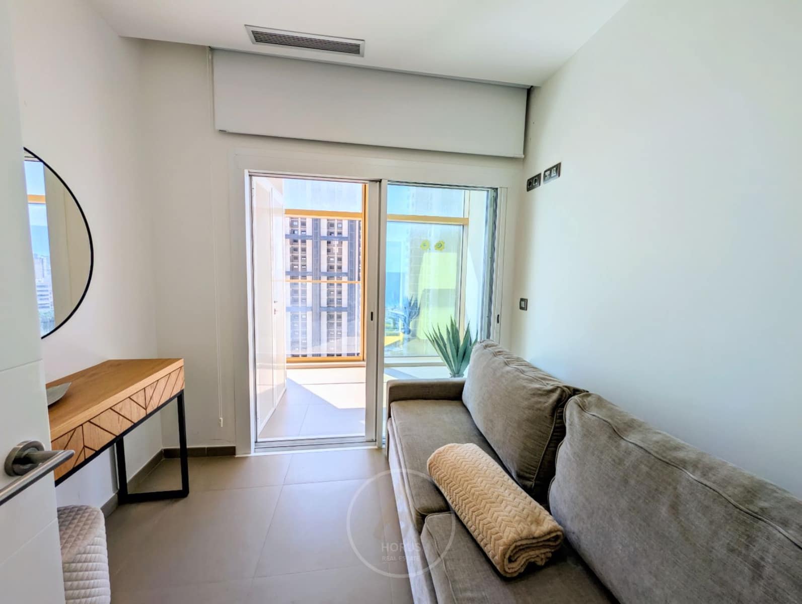 2 soverom Leilighet til salgs i Benidorm med svømmebasseng garasje - € 469 900 (Ref: 9322370)