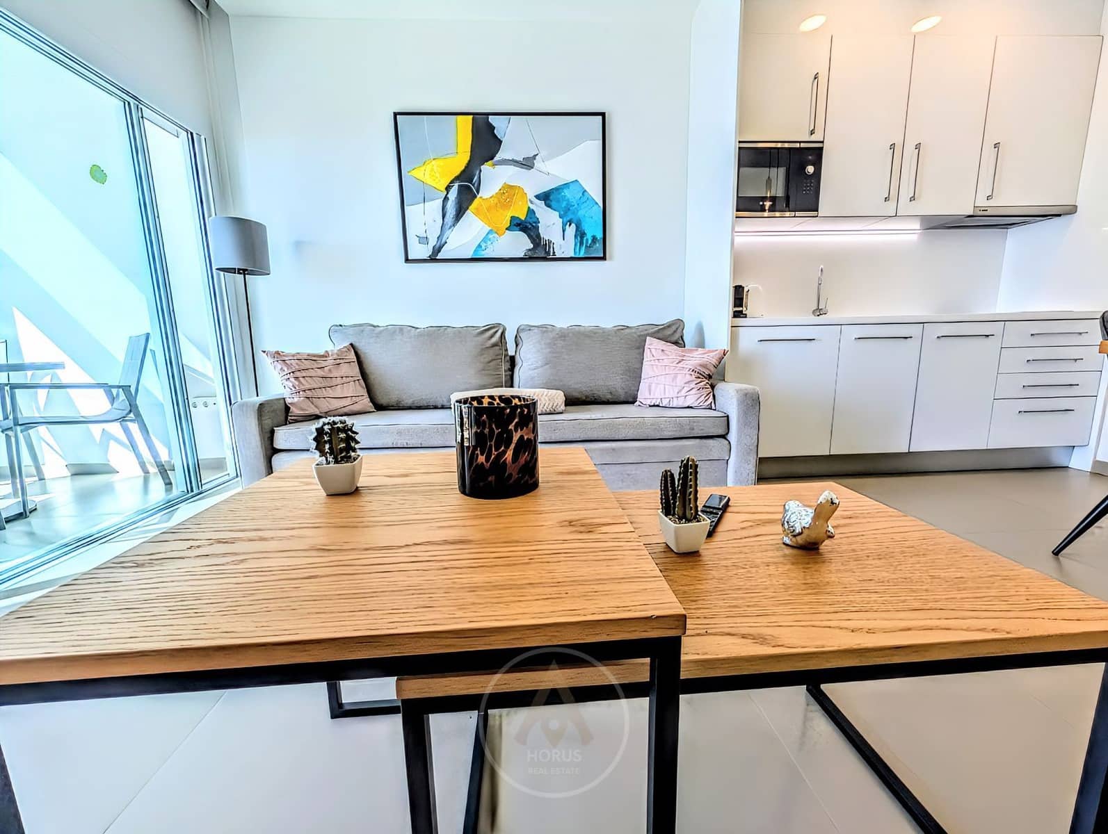 2 soverom Leilighet til salgs i Benidorm med svømmebasseng garasje - € 469 900 (Ref: 9322370)