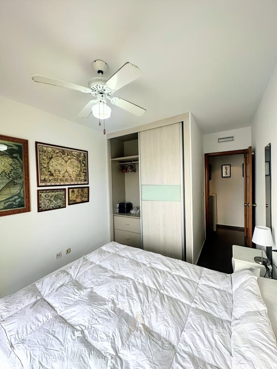 2 bedroom Flat for rent in Benidorm with pool garage - € 1,700 (Ref: 9371493)