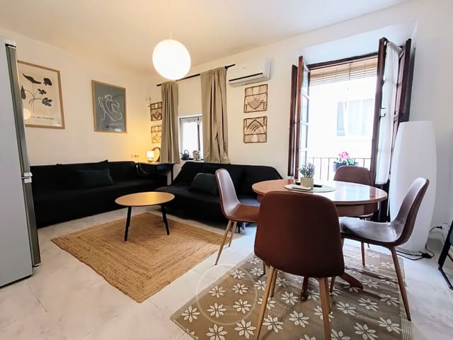 4 bedroom Villa for sale in Casco Antiguo - Puerto, Benidorm - € 390,000 (Ref: 9373941)