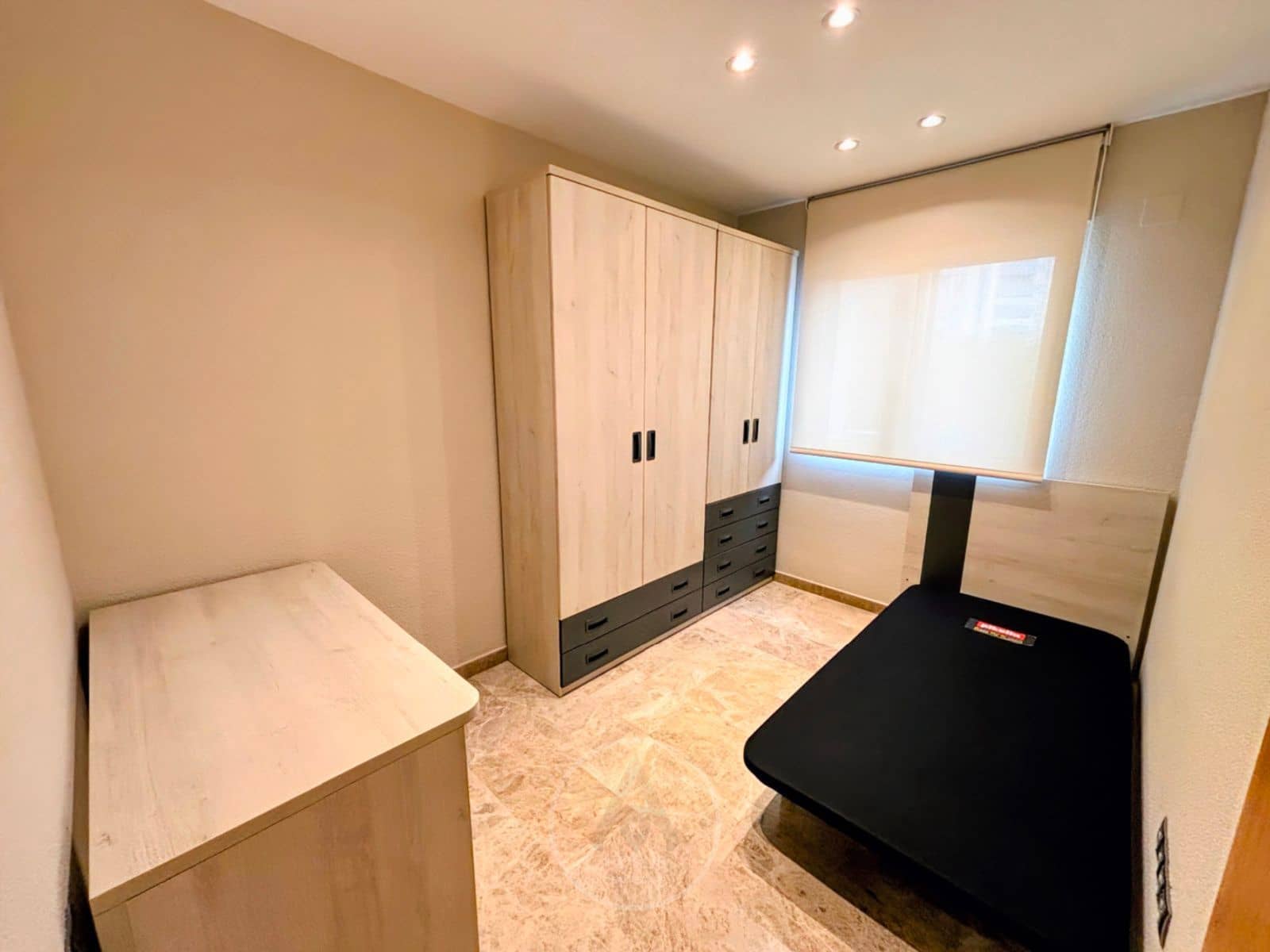 3 sypialnia Mieszkanie na sprzedaż w Benidorm z basenem garażem - 320 000 € (Ref: 9395317)