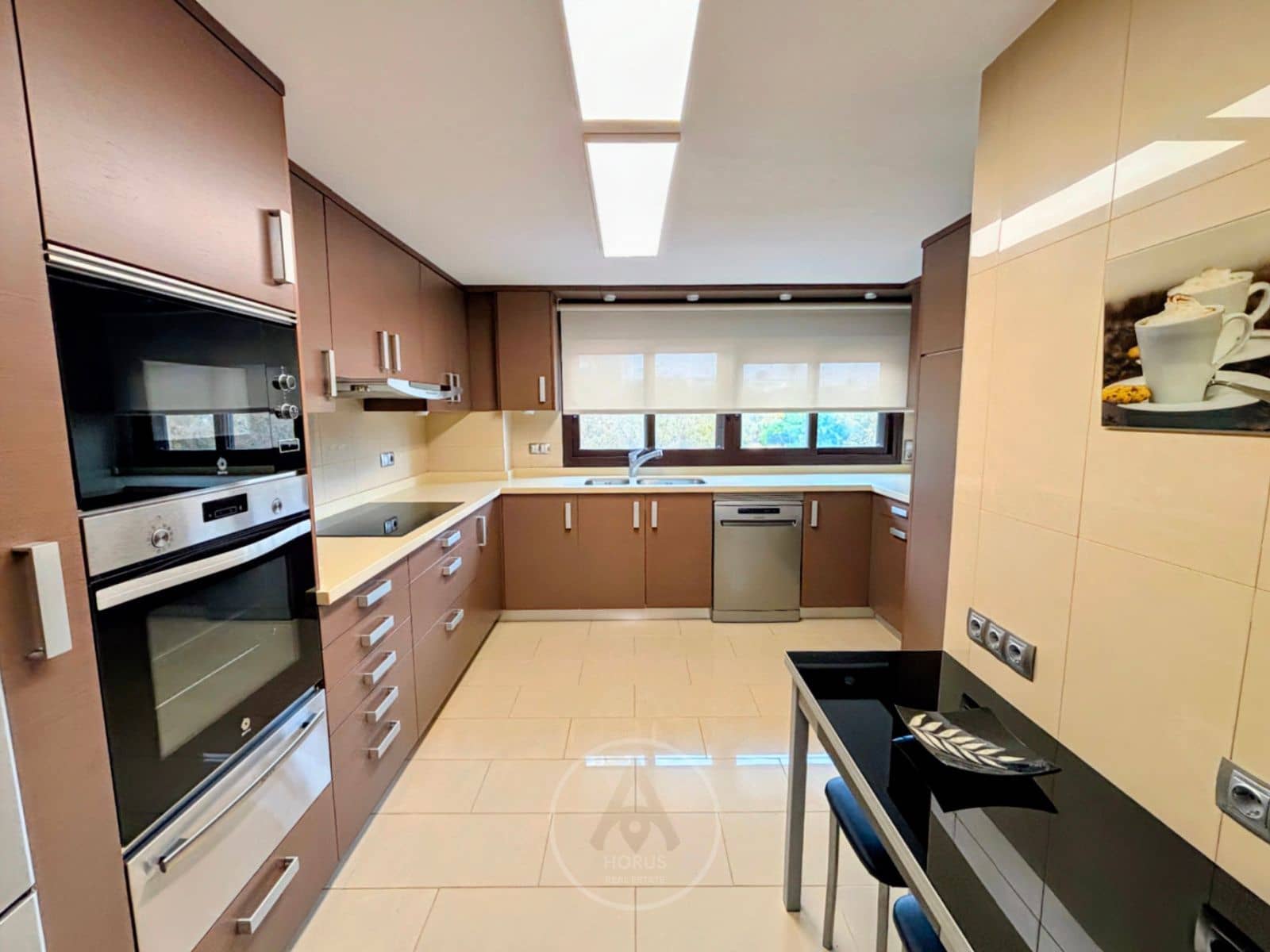 3 sypialnia Mieszkanie na sprzedaż w Benidorm z basenem garażem - 320 000 € (Ref: 9395317)