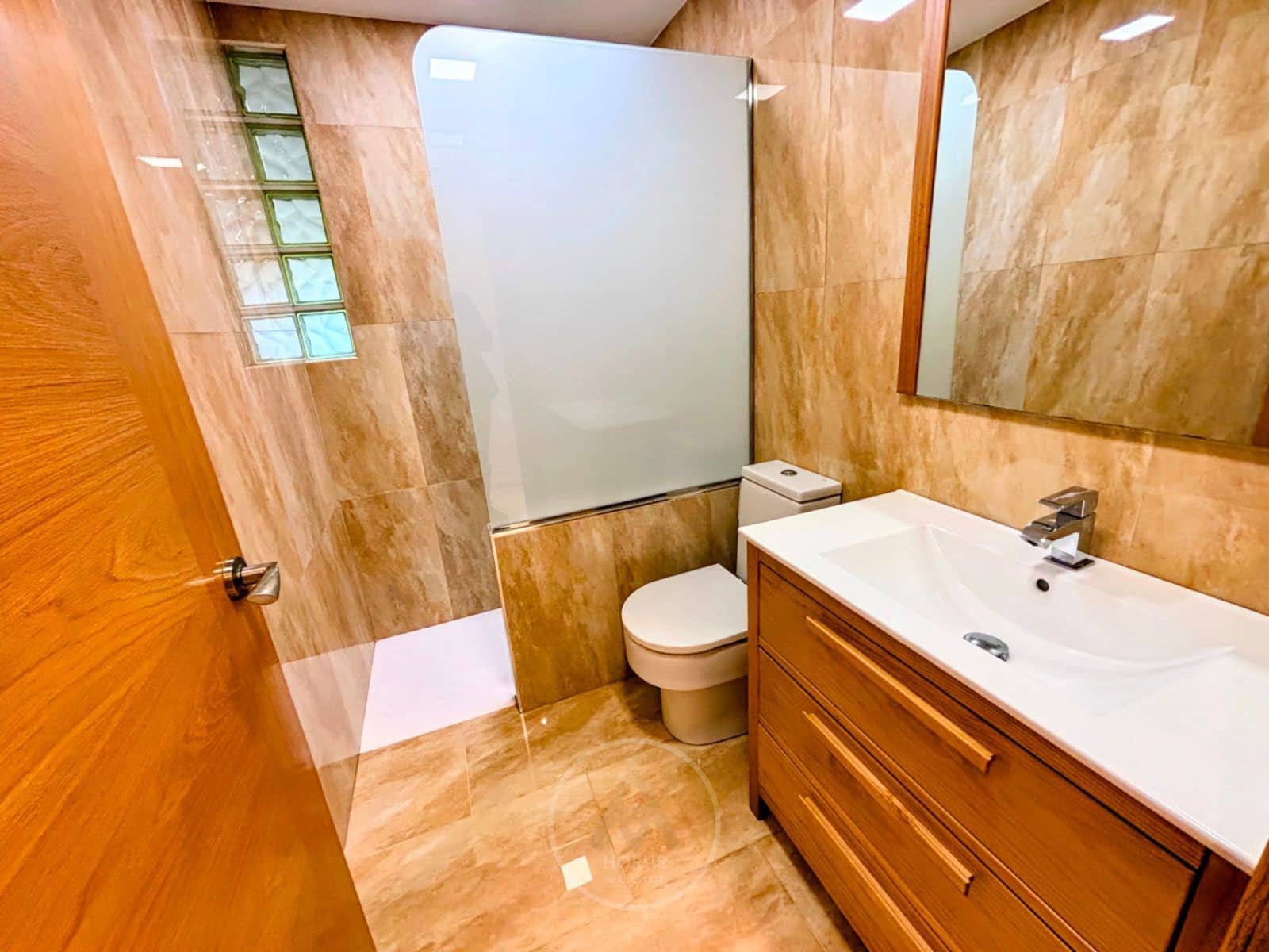 3 sypialnia Mieszkanie na sprzedaż w Benidorm z basenem garażem - 320 000 € (Ref: 9395317)