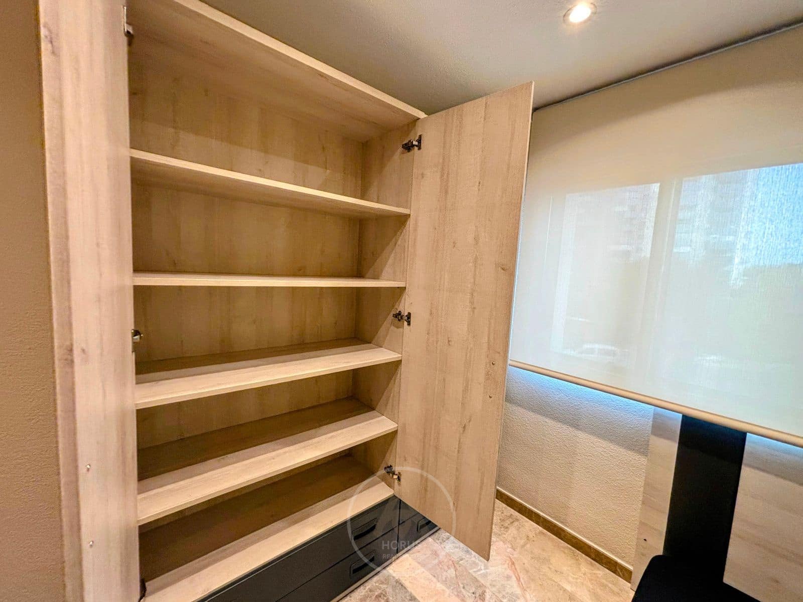 3 sypialnia Mieszkanie na sprzedaż w Benidorm z basenem garażem - 320 000 € (Ref: 9395317)