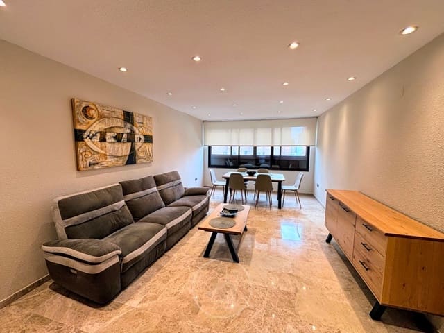 3 bedroom Flat for sale in Juzgados - Plaza de Toros, Benidorm with pool garage - € 320,000 (Ref: 9395317)