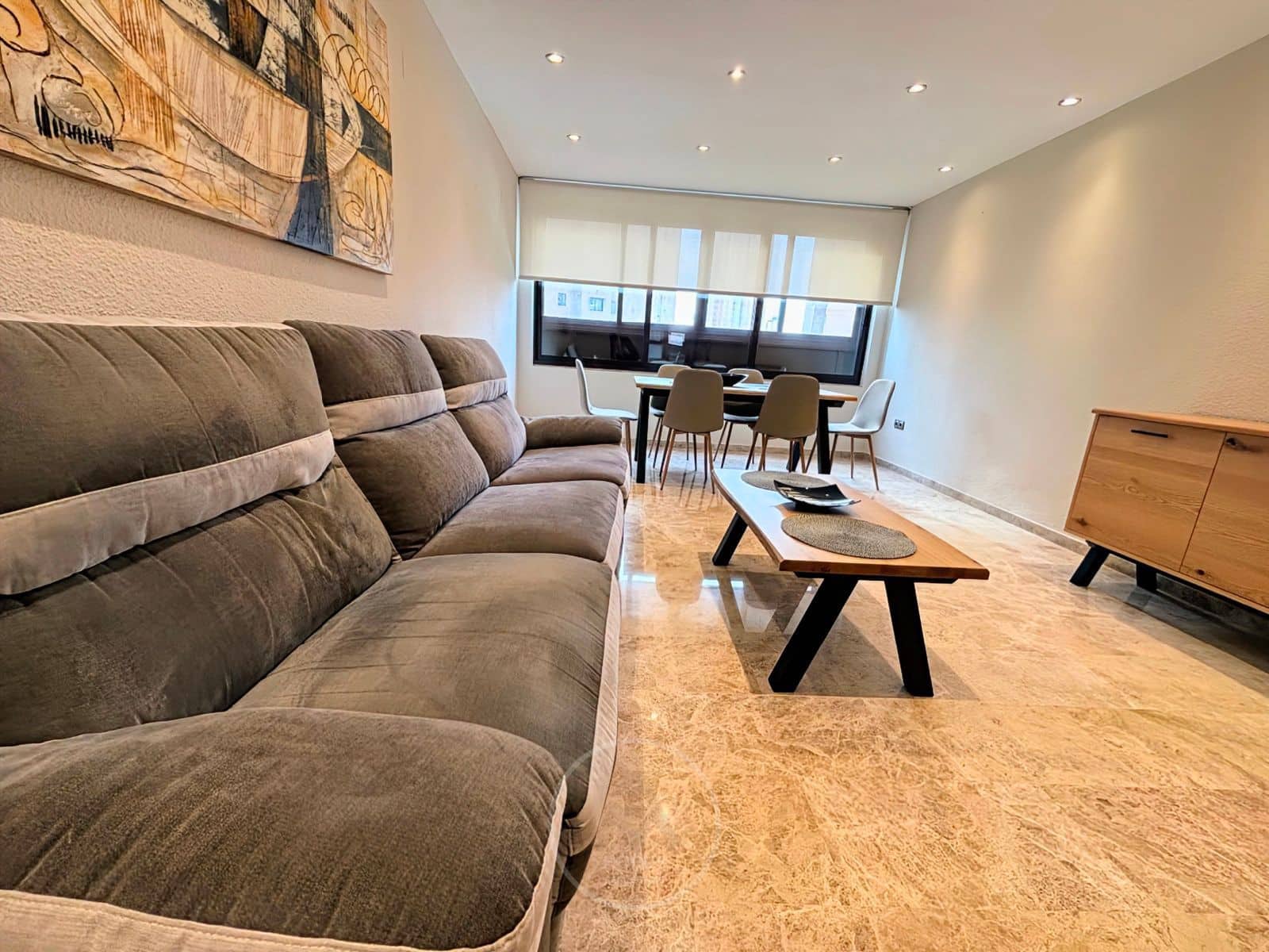 3 sypialnia Mieszkanie na sprzedaż w Benidorm z basenem garażem - 320 000 € (Ref: 9395317)