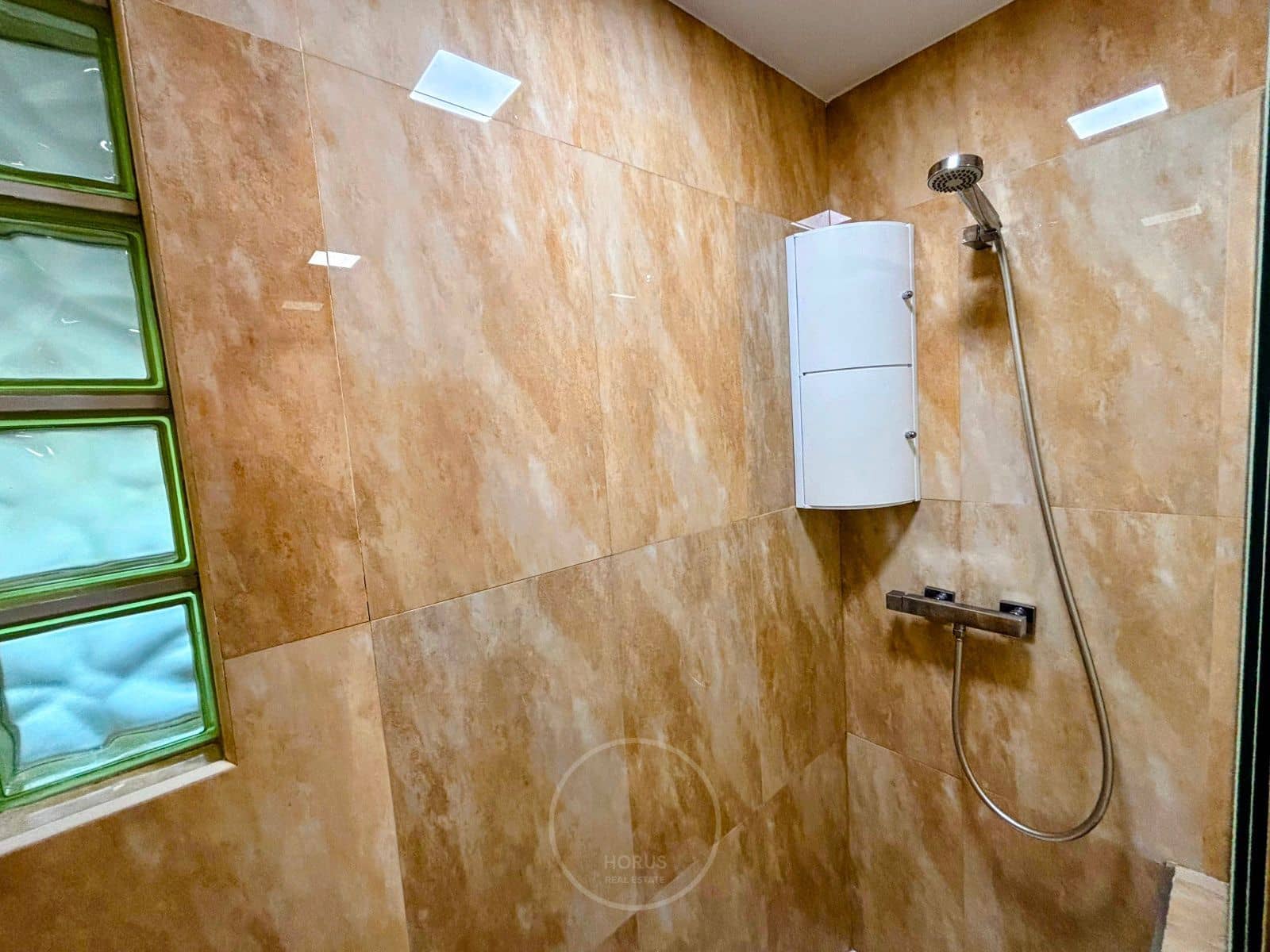 3 sypialnia Mieszkanie na sprzedaż w Benidorm z basenem garażem - 320 000 € (Ref: 9395317)