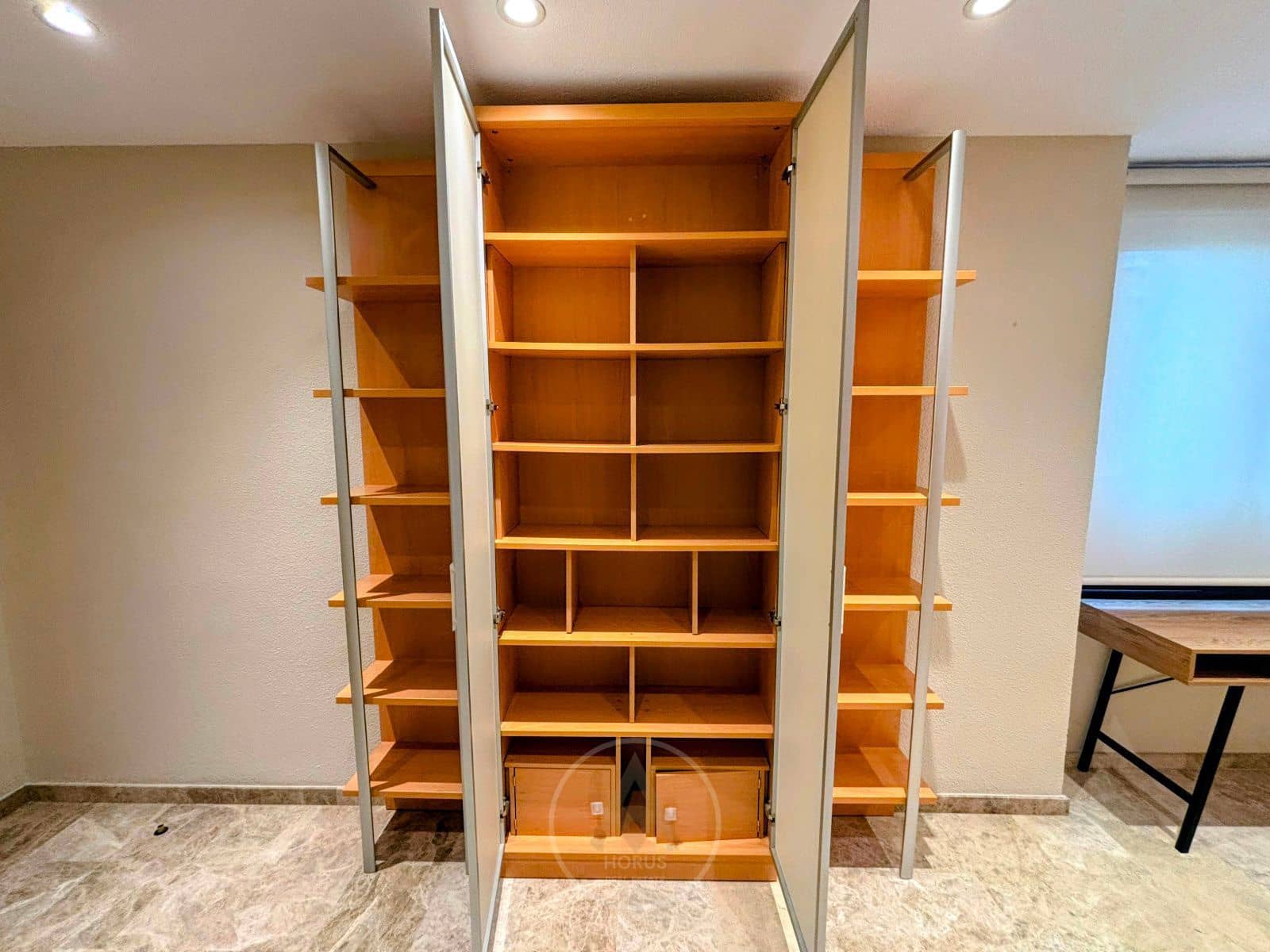 3 sypialnia Mieszkanie na sprzedaż w Benidorm z basenem garażem - 320 000 € (Ref: 9395317)