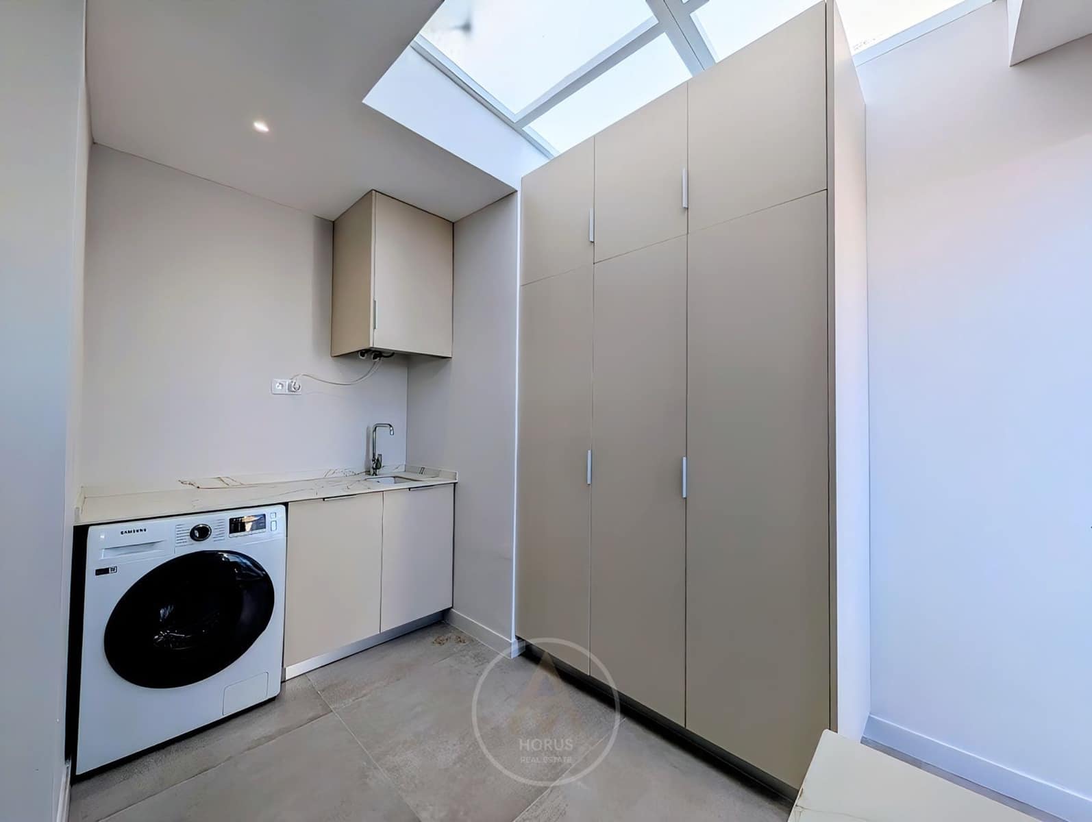 3 sypialnia Penthouse na sprzedaż w La Villajoyosa / Vila Joiosa z basenem garażem - 449 900 € (Ref: 9413287)