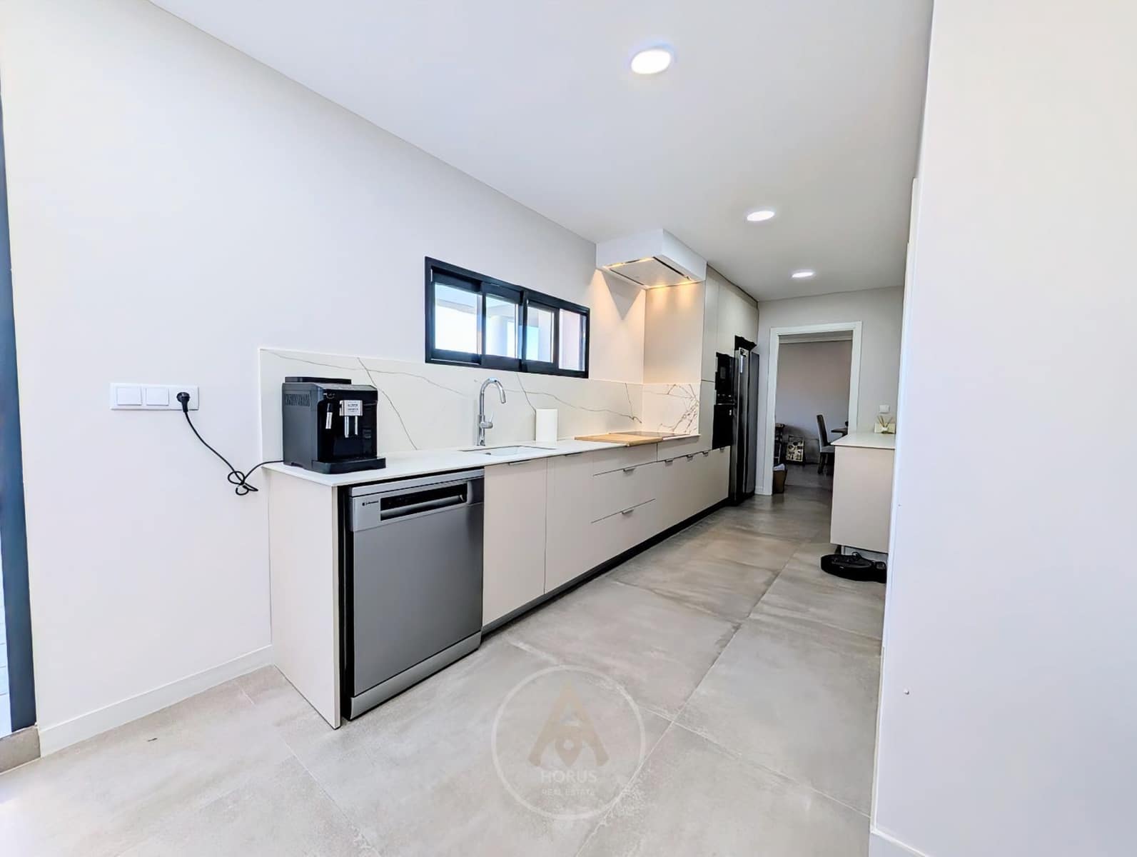 3 sypialnia Penthouse na sprzedaż w La Villajoyosa / Vila Joiosa z basenem garażem - 449 900 € (Ref: 9413287)