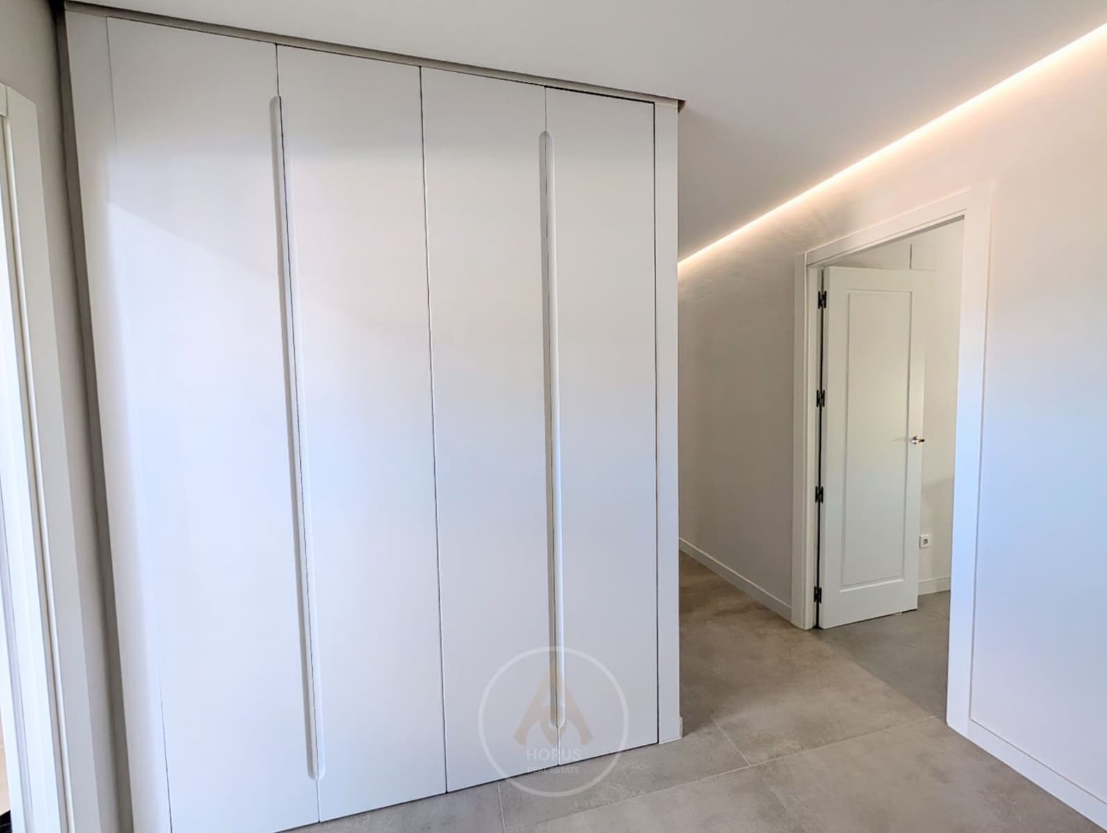 3 sypialnia Penthouse na sprzedaż w La Villajoyosa / Vila Joiosa z basenem garażem - 449 900 € (Ref: 9413287)