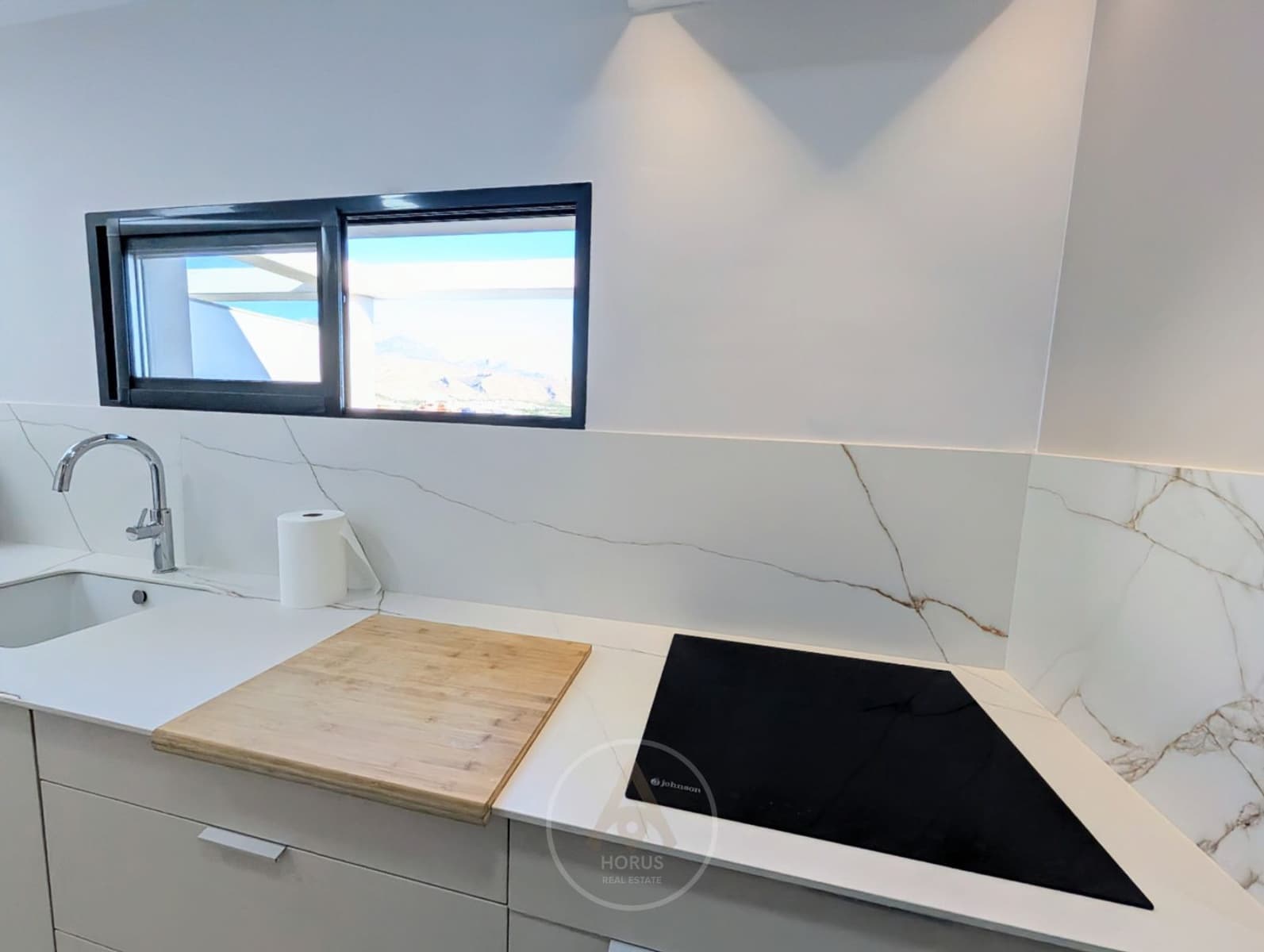 3 sypialnia Penthouse na sprzedaż w La Villajoyosa / Vila Joiosa z basenem garażem - 449 900 € (Ref: 9413287)