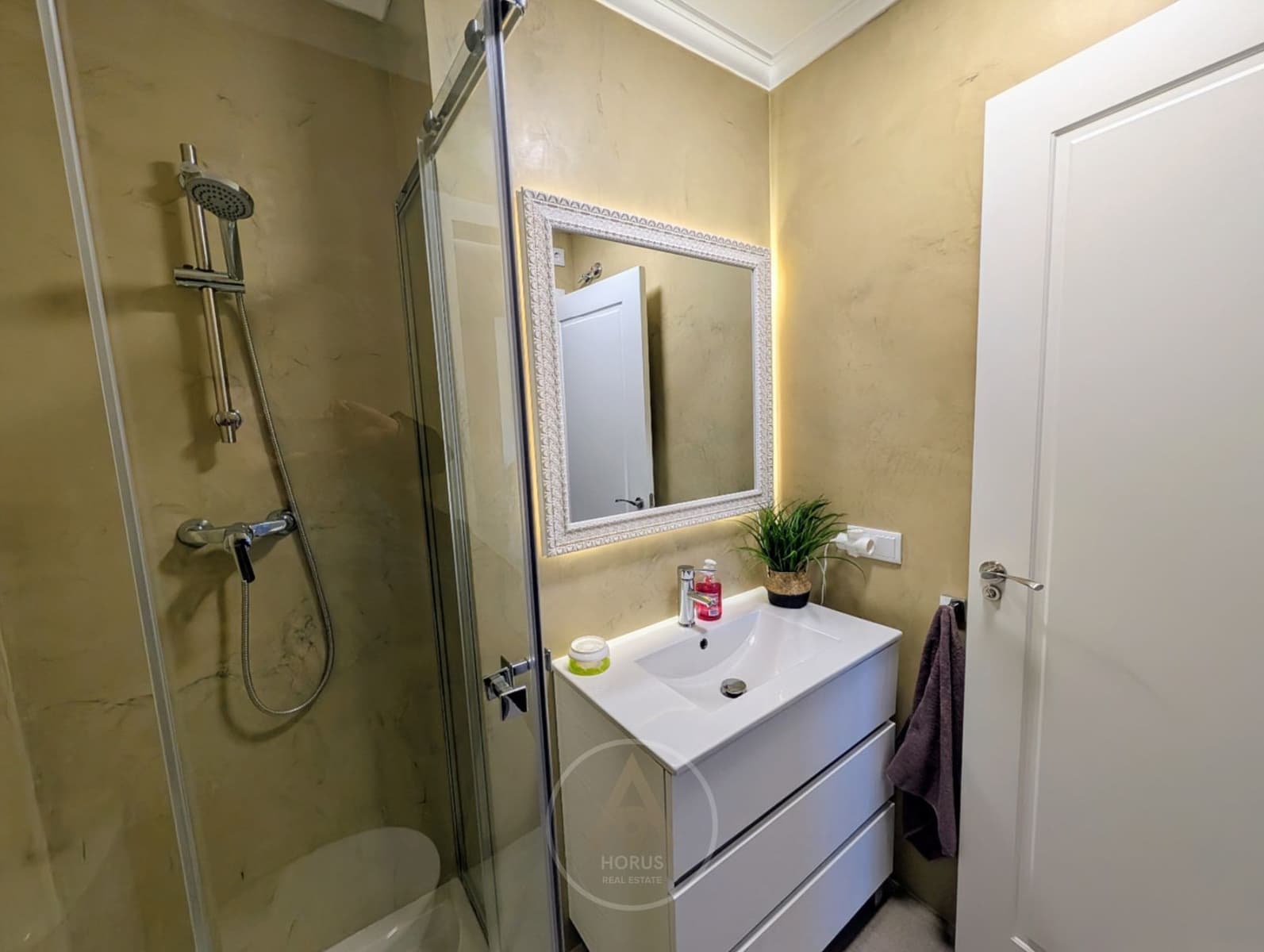 3 sypialnia Penthouse na sprzedaż w La Villajoyosa / Vila Joiosa z basenem garażem - 449 900 € (Ref: 9413287)