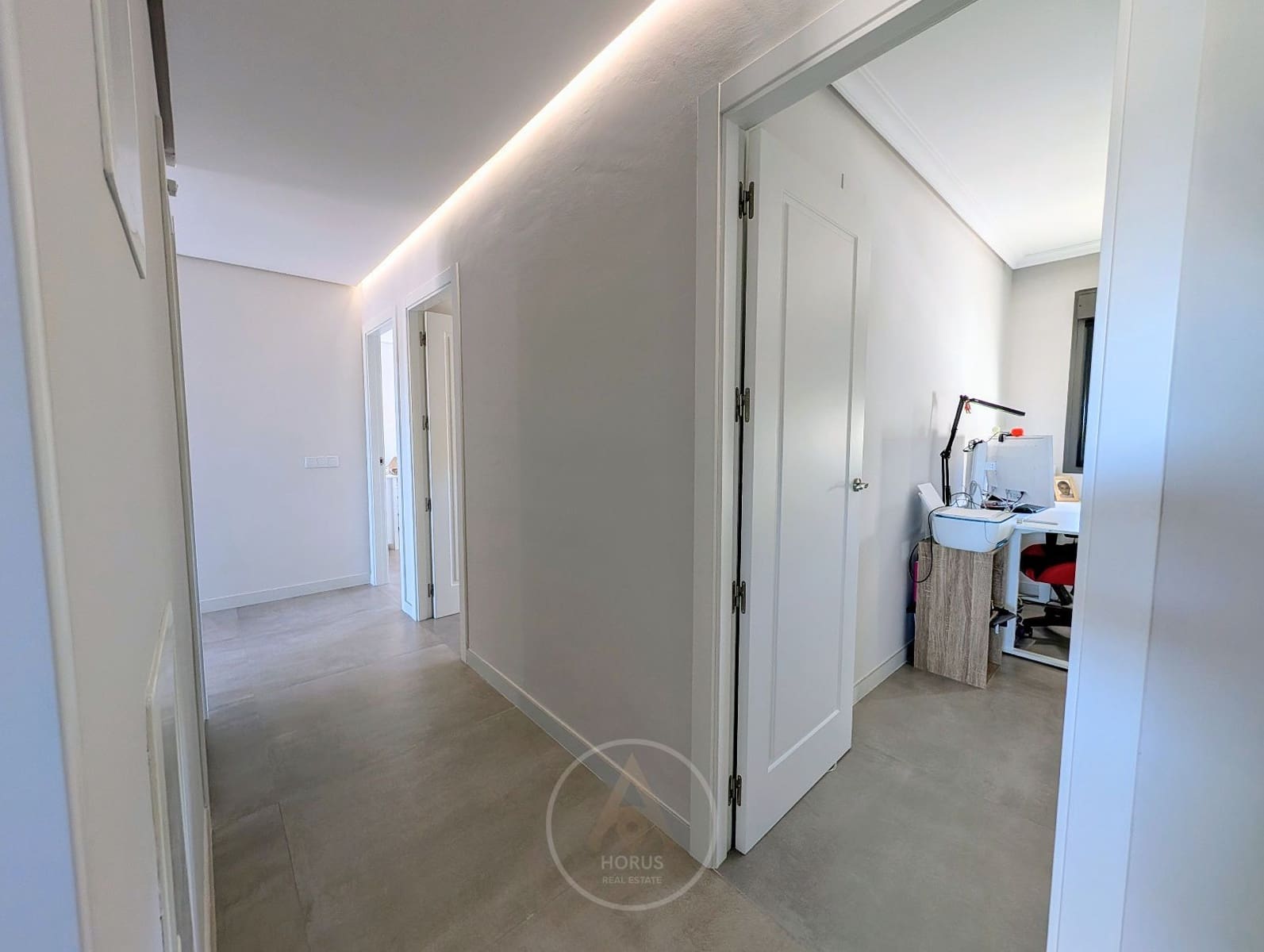 3 sypialnia Penthouse na sprzedaż w La Villajoyosa / Vila Joiosa z basenem garażem - 449 900 € (Ref: 9413287)