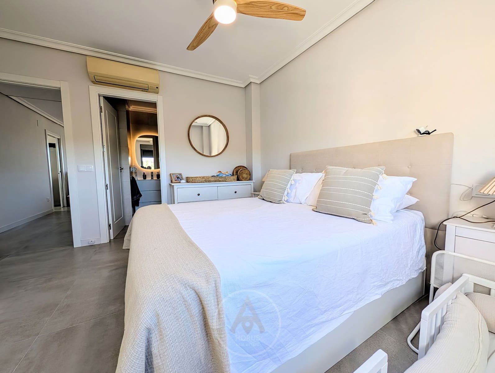 3 sypialnia Penthouse na sprzedaż w La Villajoyosa / Vila Joiosa z basenem garażem - 449 900 € (Ref: 9413287)