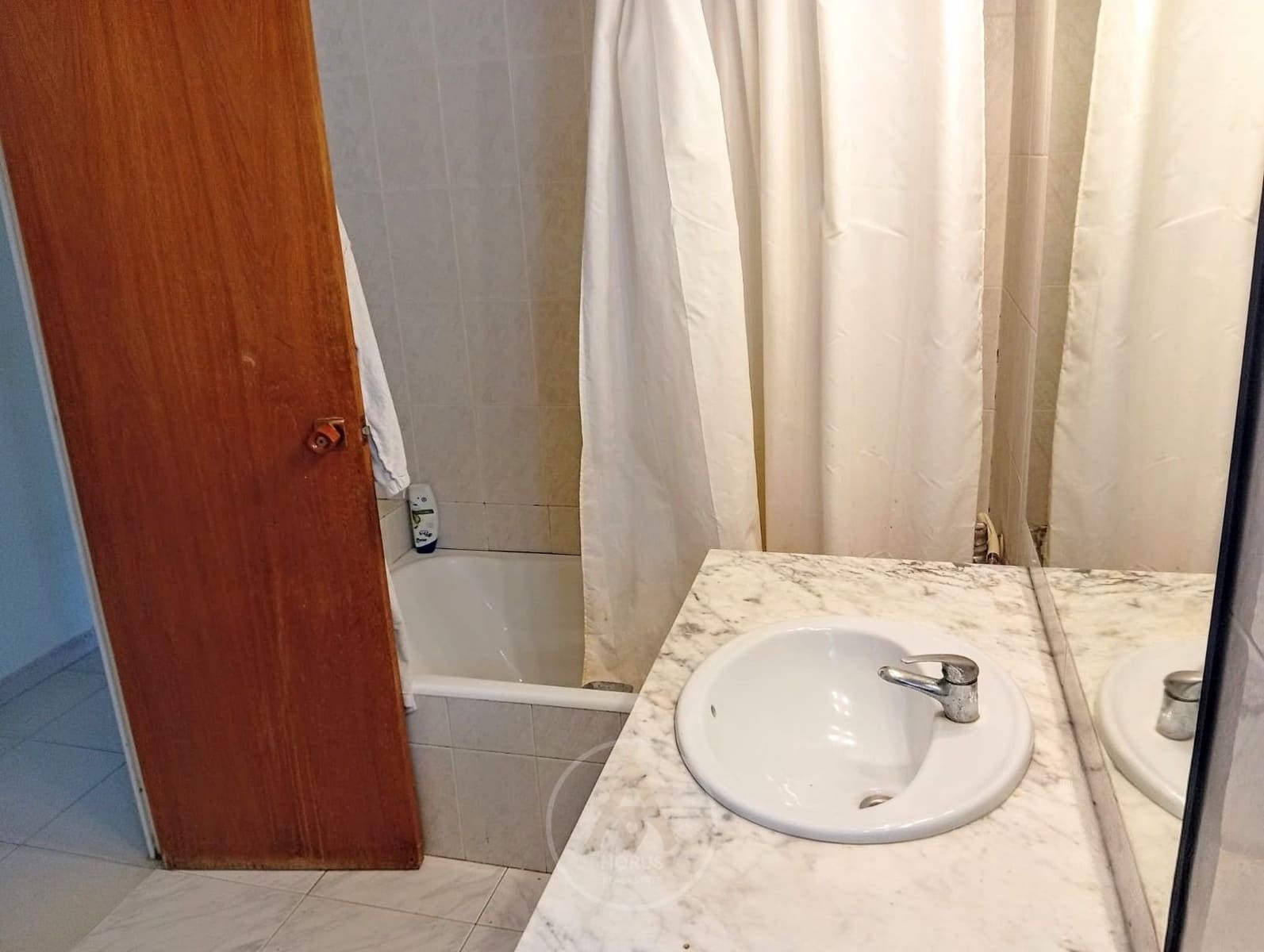 5 makuuhuone Asunto myytävänä paikassa Sant Cebria de Vallalta mukana uima-altaan 
autotalli - 430 000 € (Ref: 9432794)