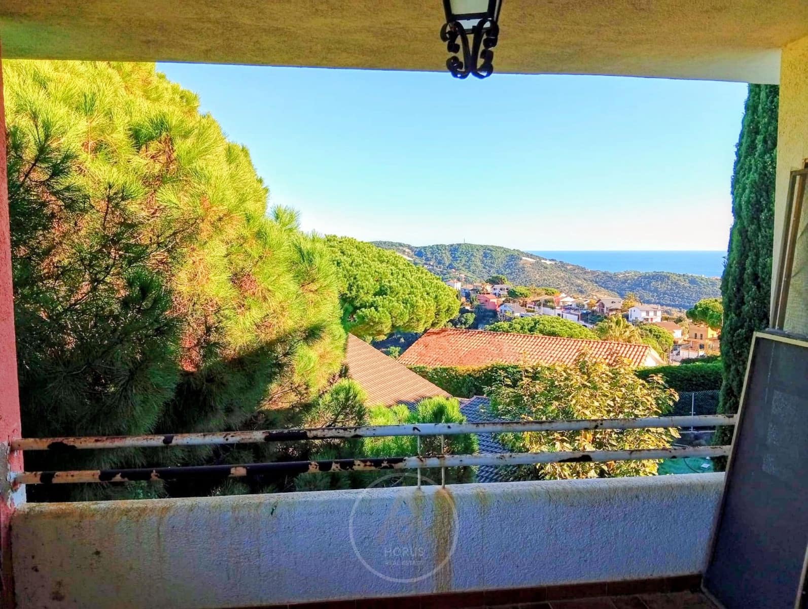 5 makuuhuone Asunto myytävänä paikassa Sant Cebria de Vallalta mukana uima-altaan 
autotalli - 430 000 € (Ref: 9432794)