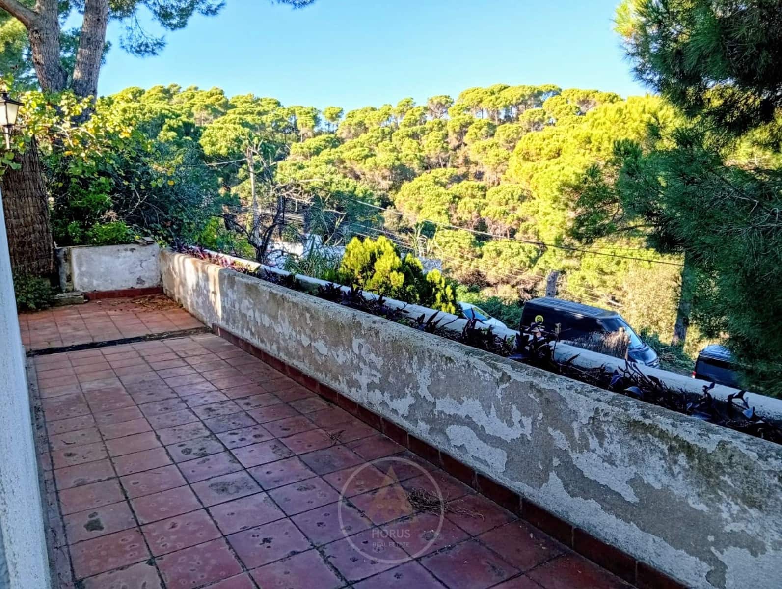 5 makuuhuone Asunto myytävänä paikassa Sant Cebria de Vallalta mukana uima-altaan 
autotalli - 430 000 € (Ref: 9432794)