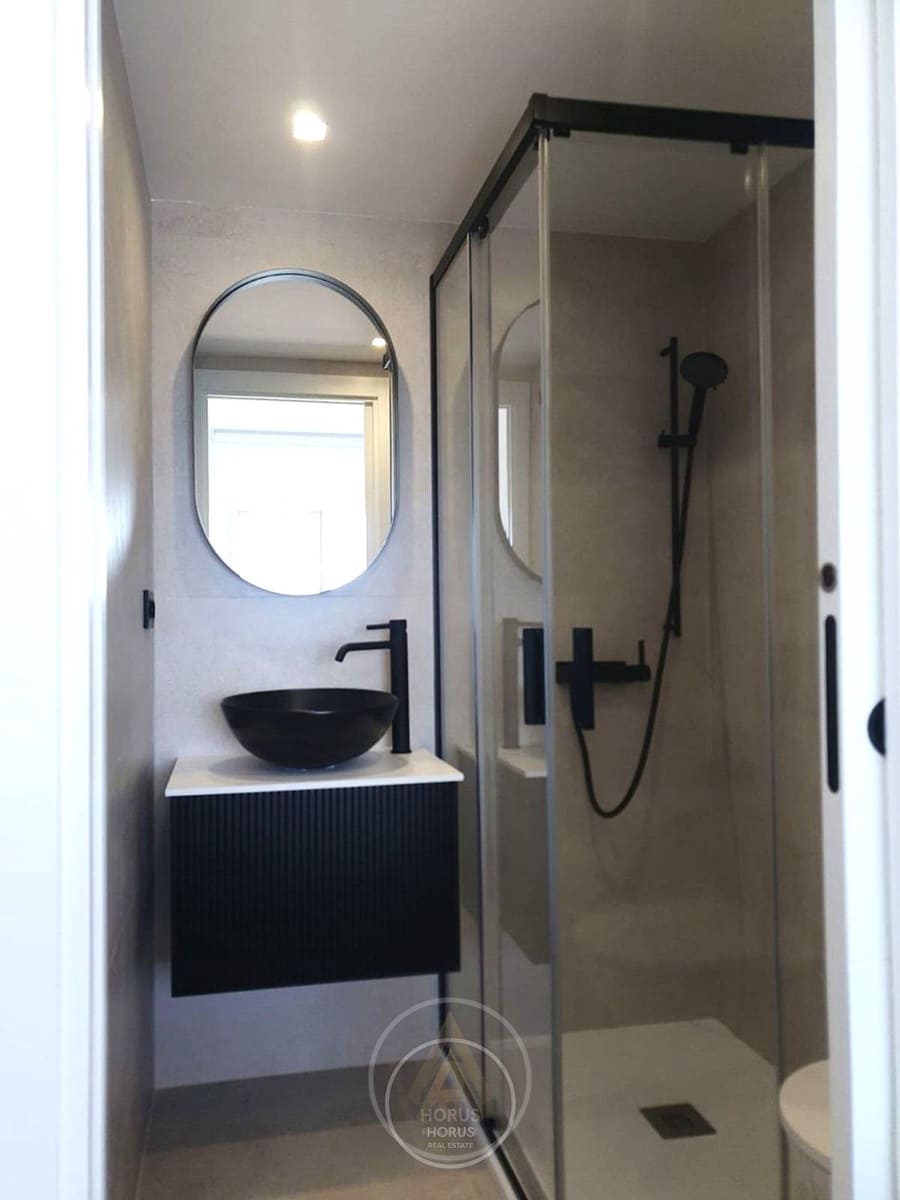 2 makuuhuone Asunto vuokrattavana paikassa Benidorm mukana uima-altaan 
autotalli - 1 550 € (Ref: 9444983)