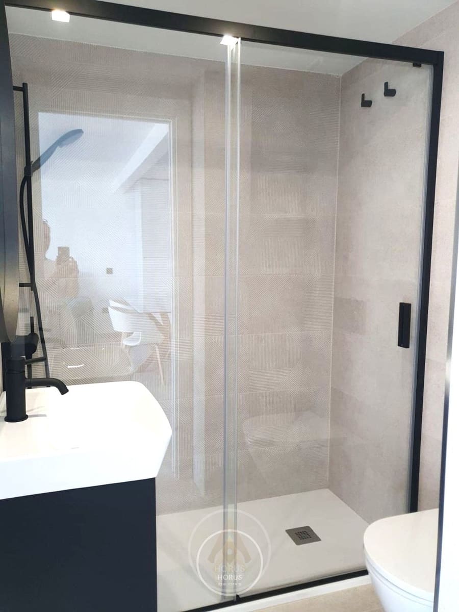 2 makuuhuone Asunto vuokrattavana paikassa Benidorm mukana uima-altaan 
autotalli - 1 550 € (Ref: 9444983)