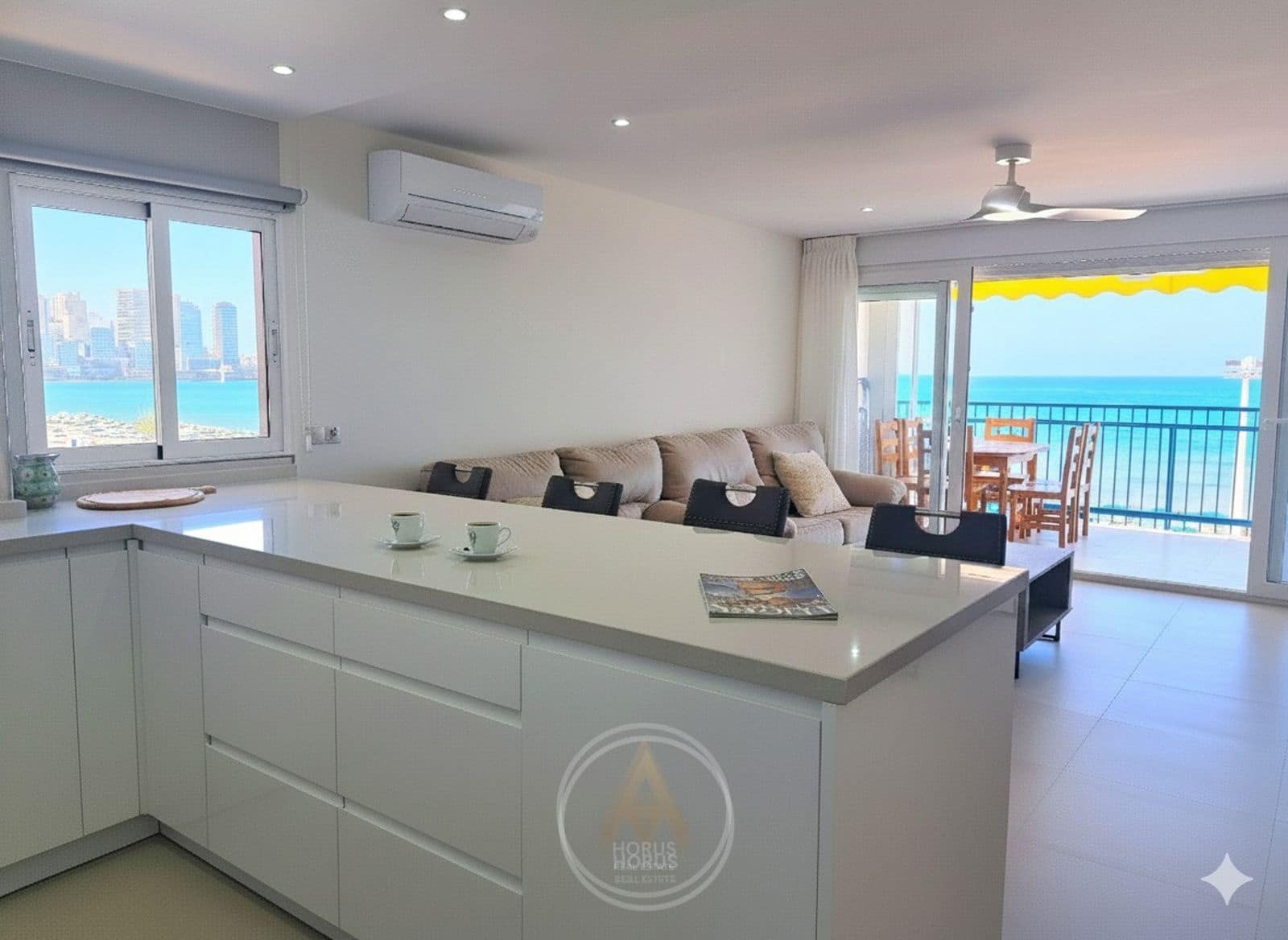 2 bedroom Flat for rent in Benidorm with garage - € 1,500 (Ref: 9445513)