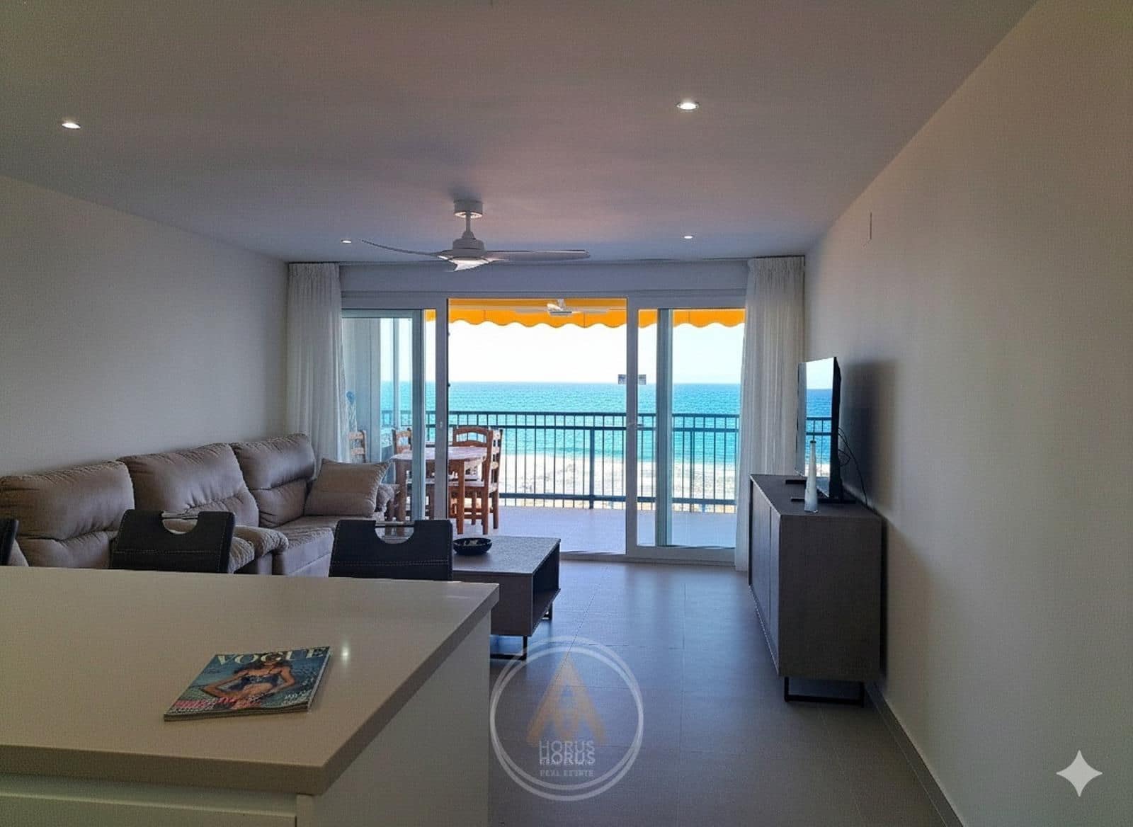 2 bedroom Flat for rent in Benidorm with garage - € 1,500 (Ref: 9445513)