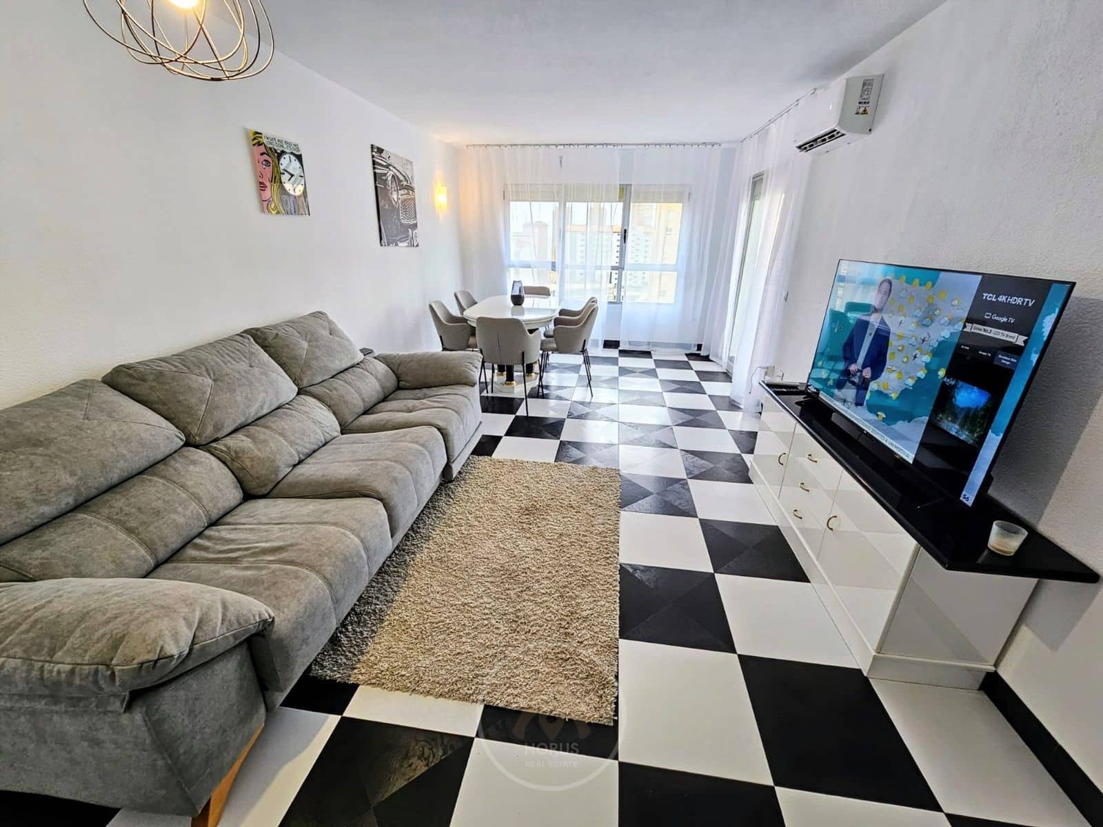 2 soverom Leilighet til leie i Benidorm med svømmebasseng garasje - € 1 550 (Ref: 9464979)