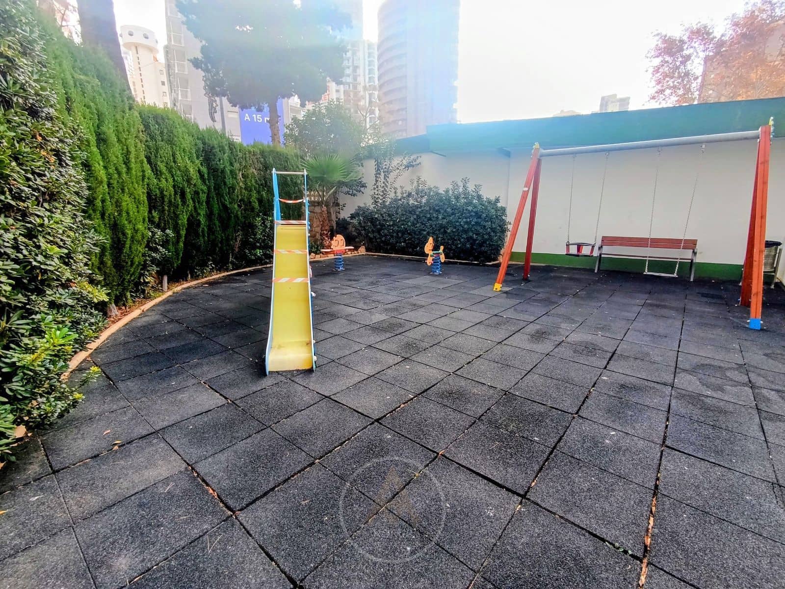 1 sypialnia Mieszkanie do wynajęcia w Benidorm z basenem - 850 € (Ref: 9465049)